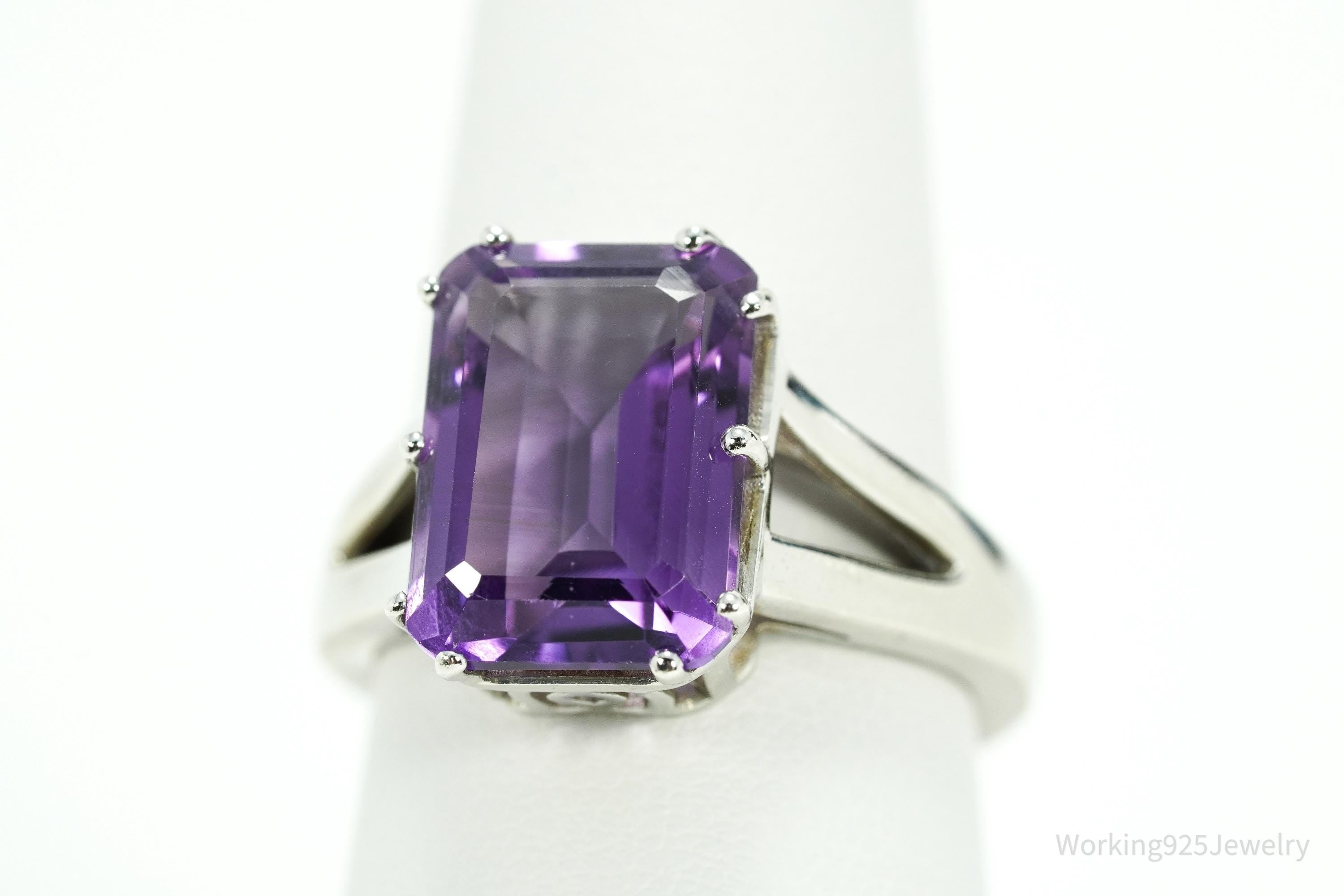 Vintage LNT Amethyst Sterling Silver Ring - Size 8.75