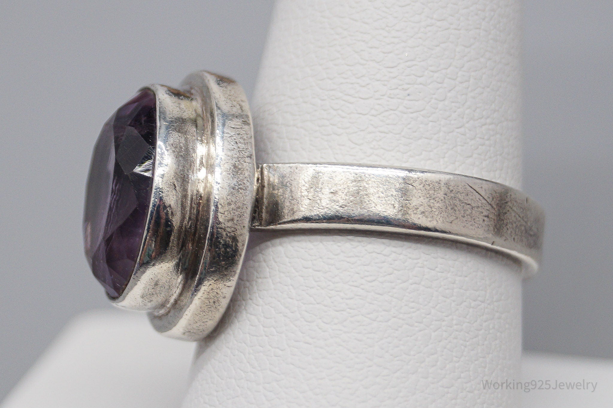 Vintage Amethyst Modernist Sterling Silver Ring - Size 9.5