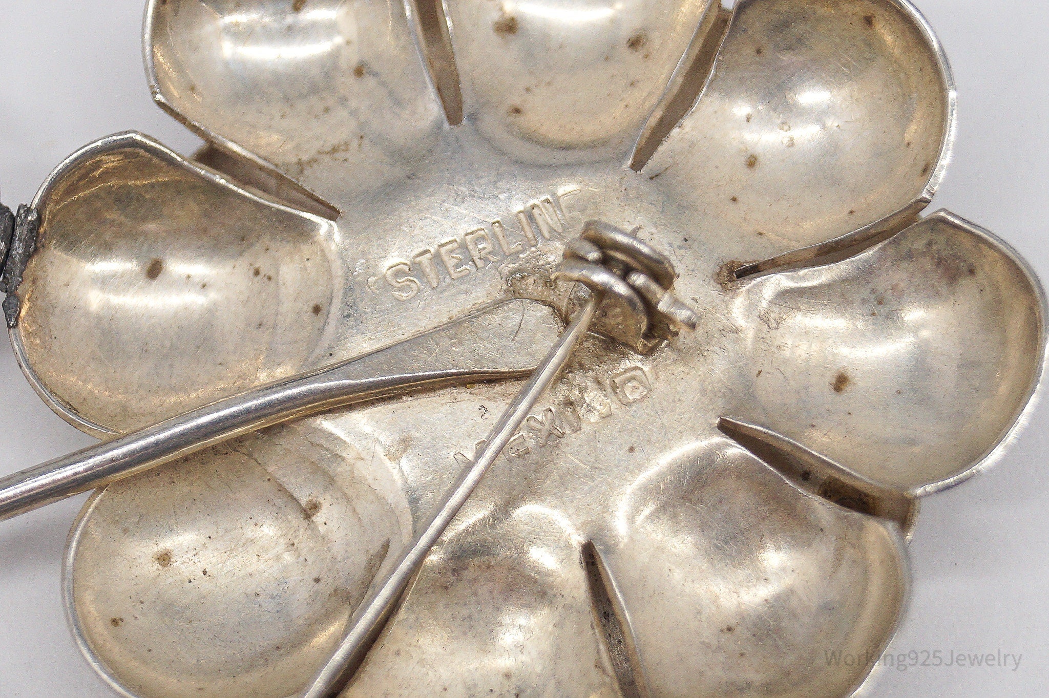 Large Vintage Mexico Modernist Flower Amethyst & Sterling Silver Brooch Pin