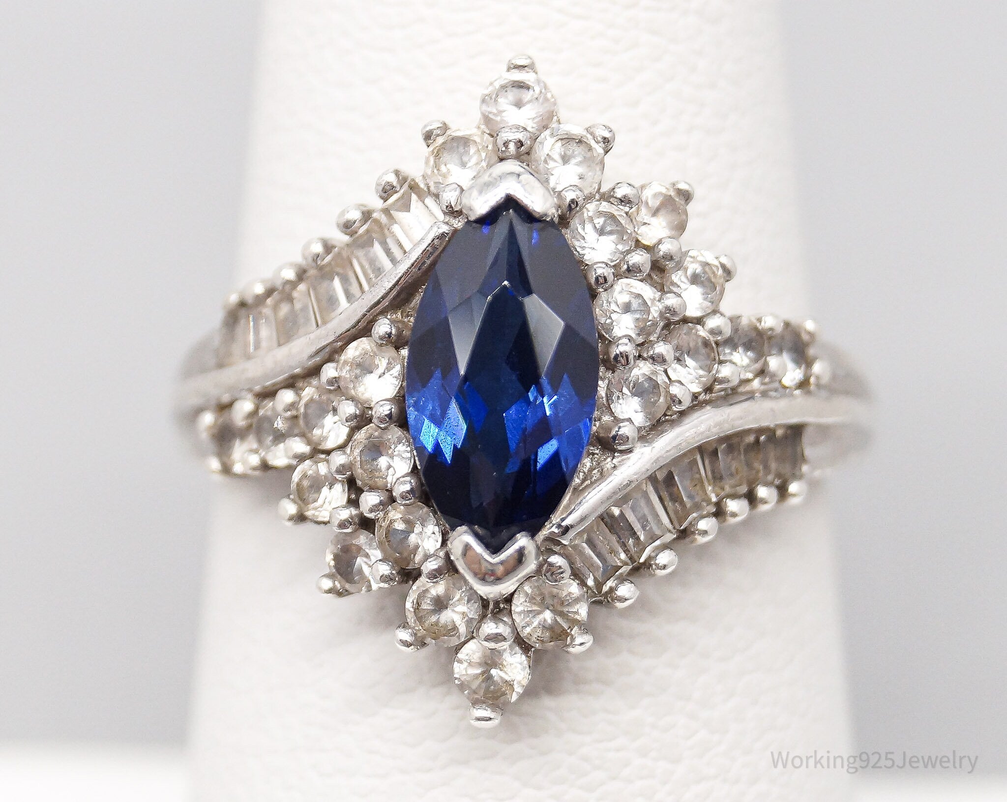 Vintage Lab Sapphire Cubic Zirconia Sterling Silver Ring - Size 6.75