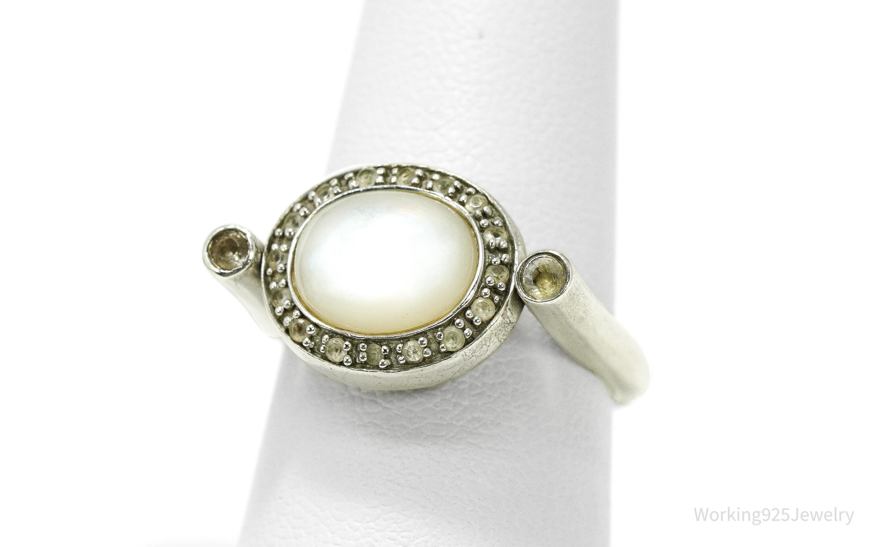 Vintage White Moonstone, Mother Of Pearl, & White Topaz Sterling Silver Ring - Size 8.25