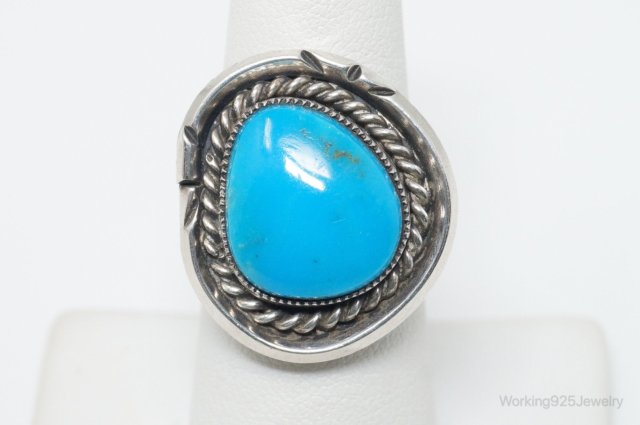 Vintage Native American Turquoise Unsigned Sterling Silver Ring - Sz 6.75