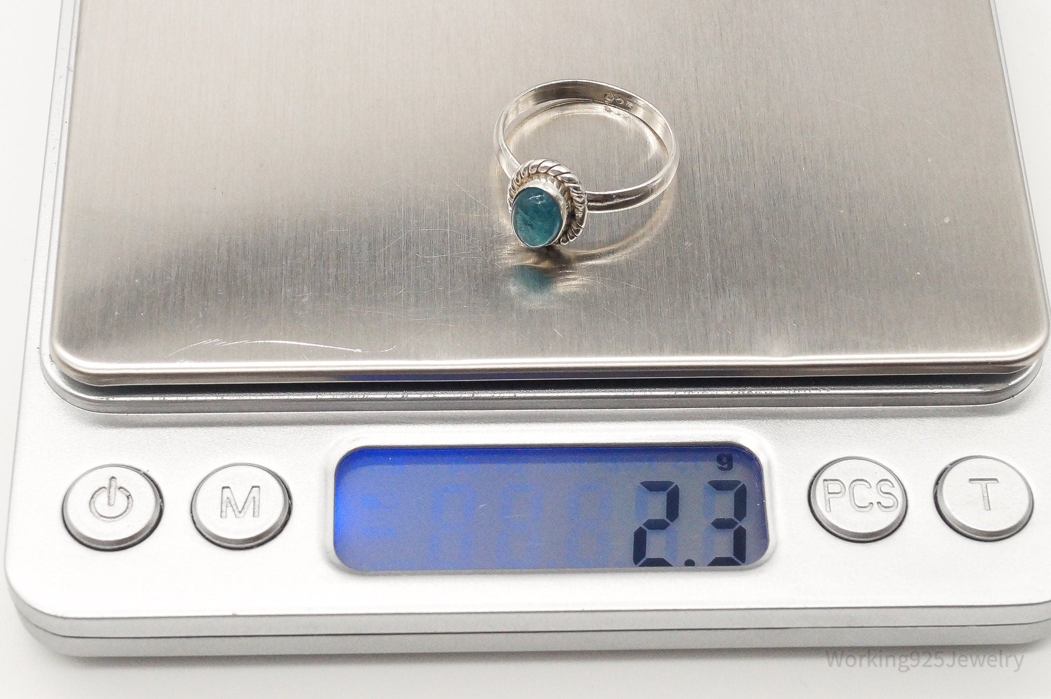 Vintage Blue Stone Sterling Silver Ring - Size 7