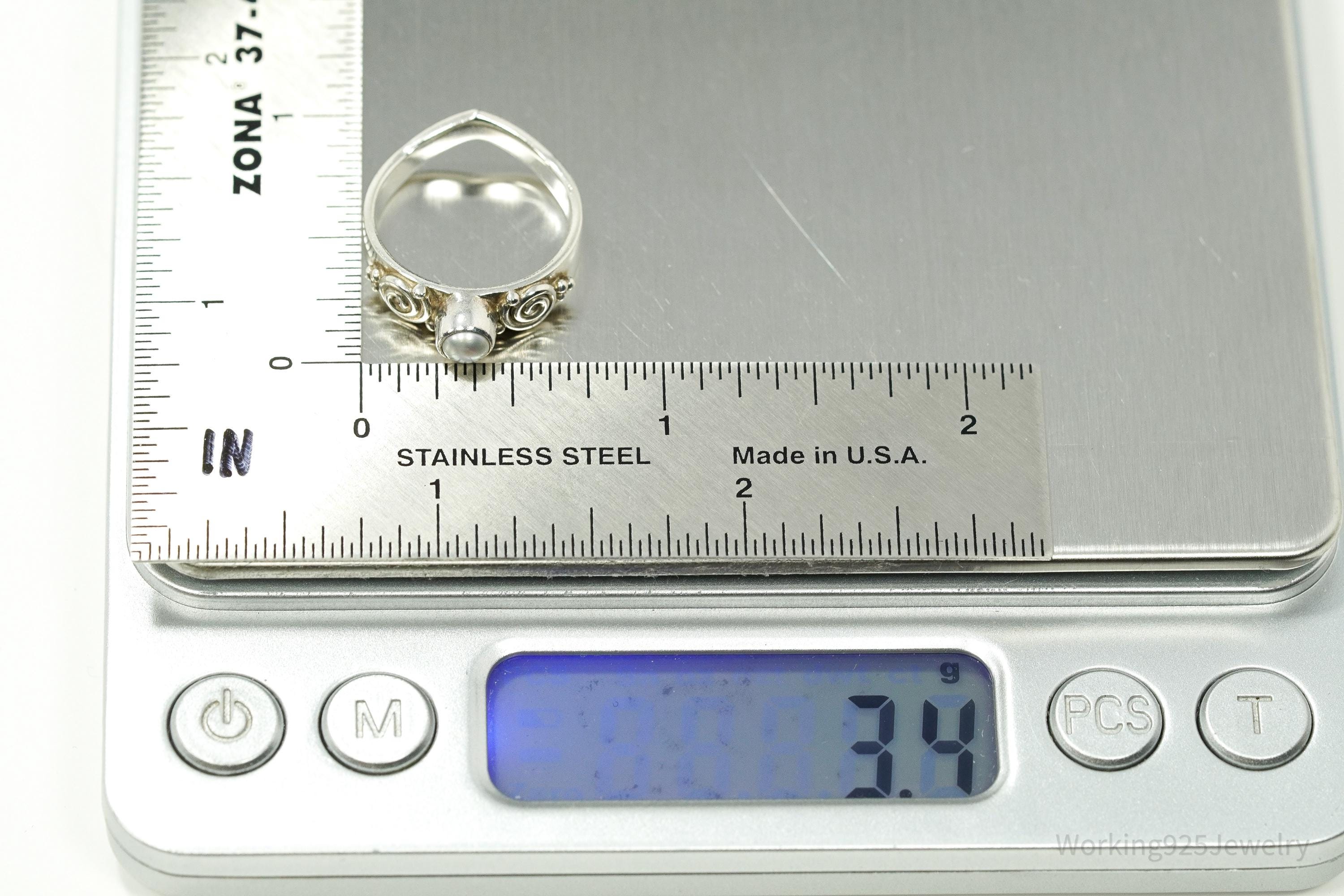 Vintage White Pearl Silver Ring - Size 5.75