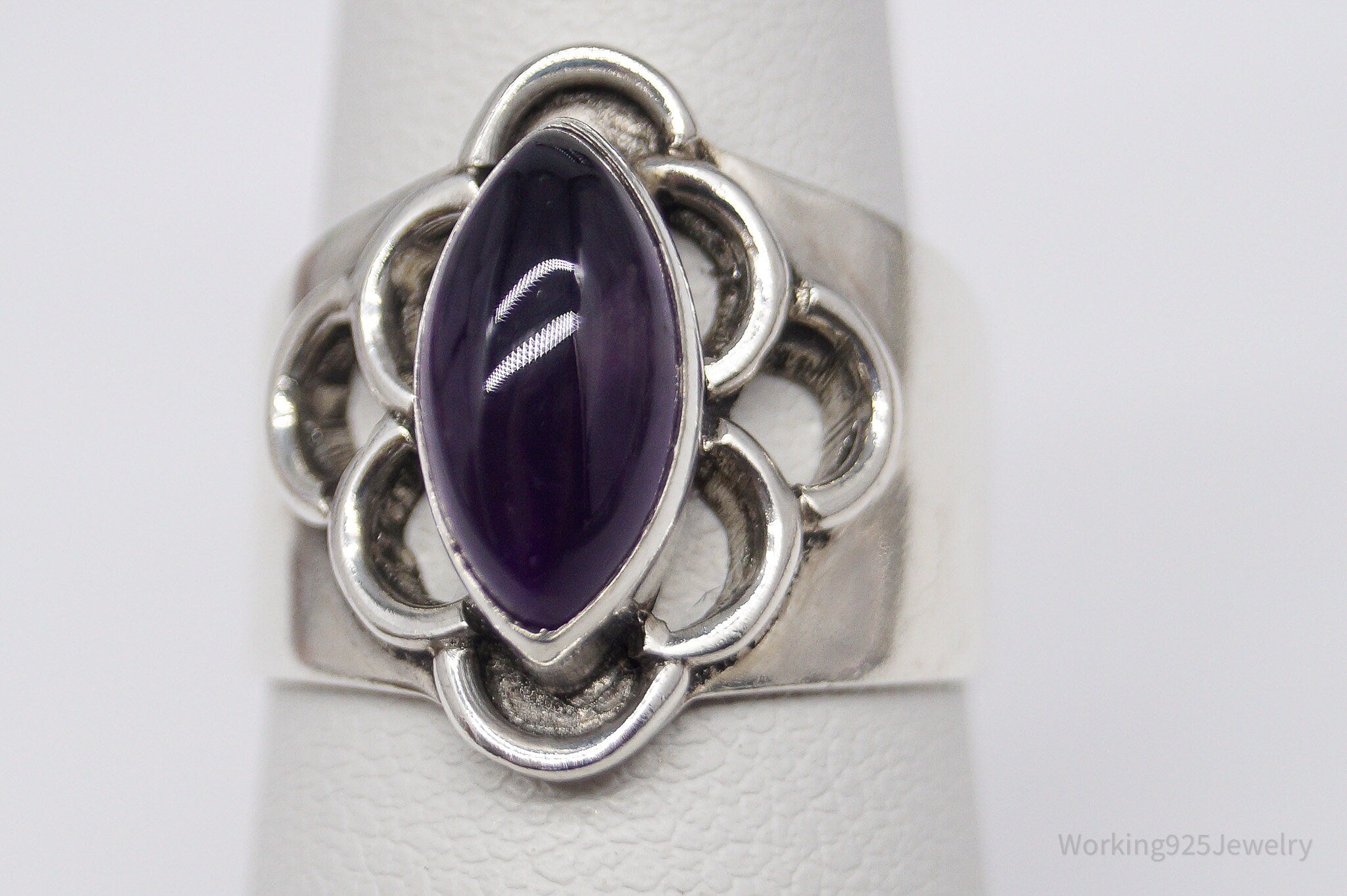Vintage Amethyst Modernist Style Sterling Silver Ring - Size 6.25