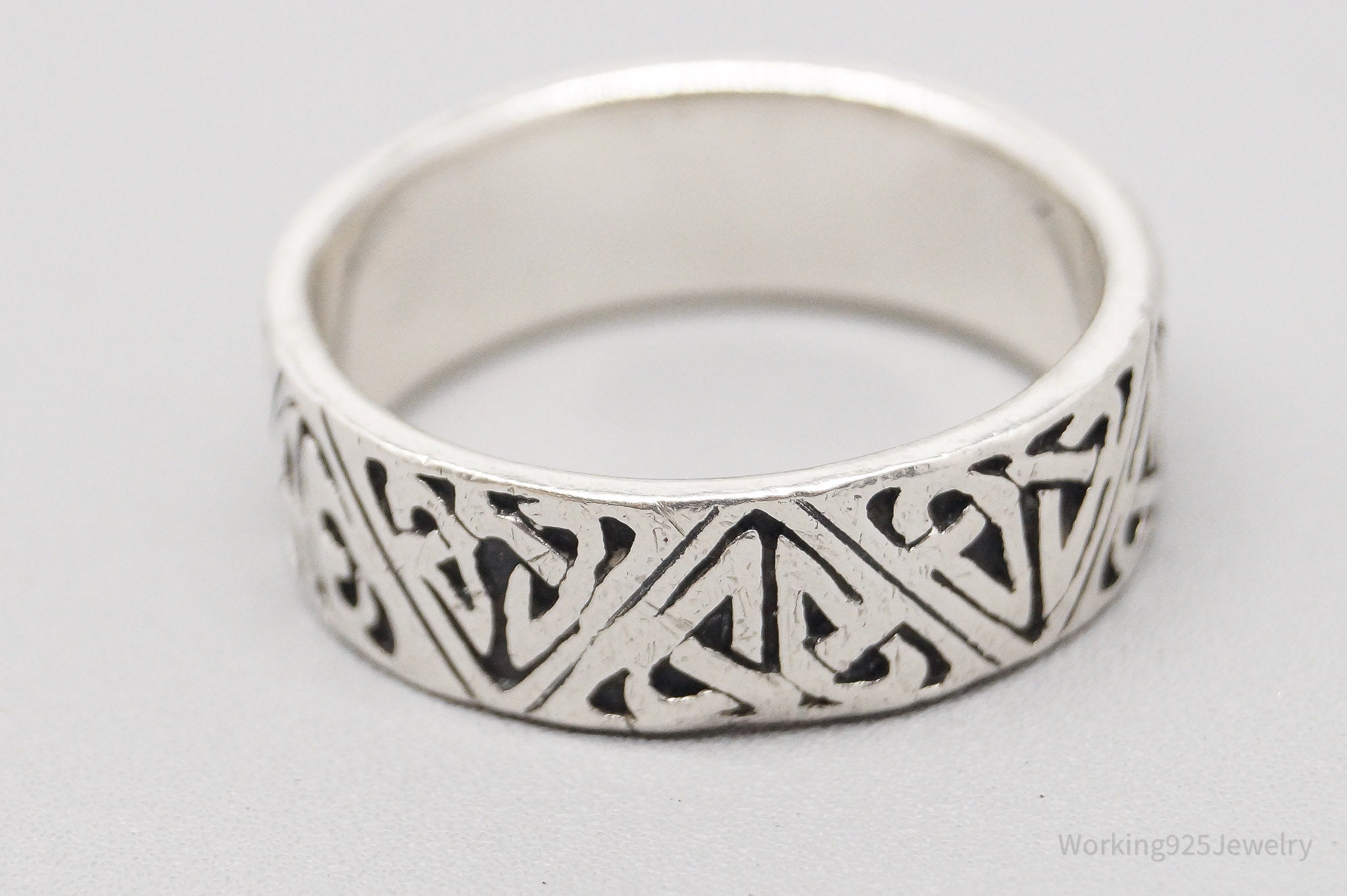 Vintage Celtic Knots Sterling Silver Band Ring - Size 13