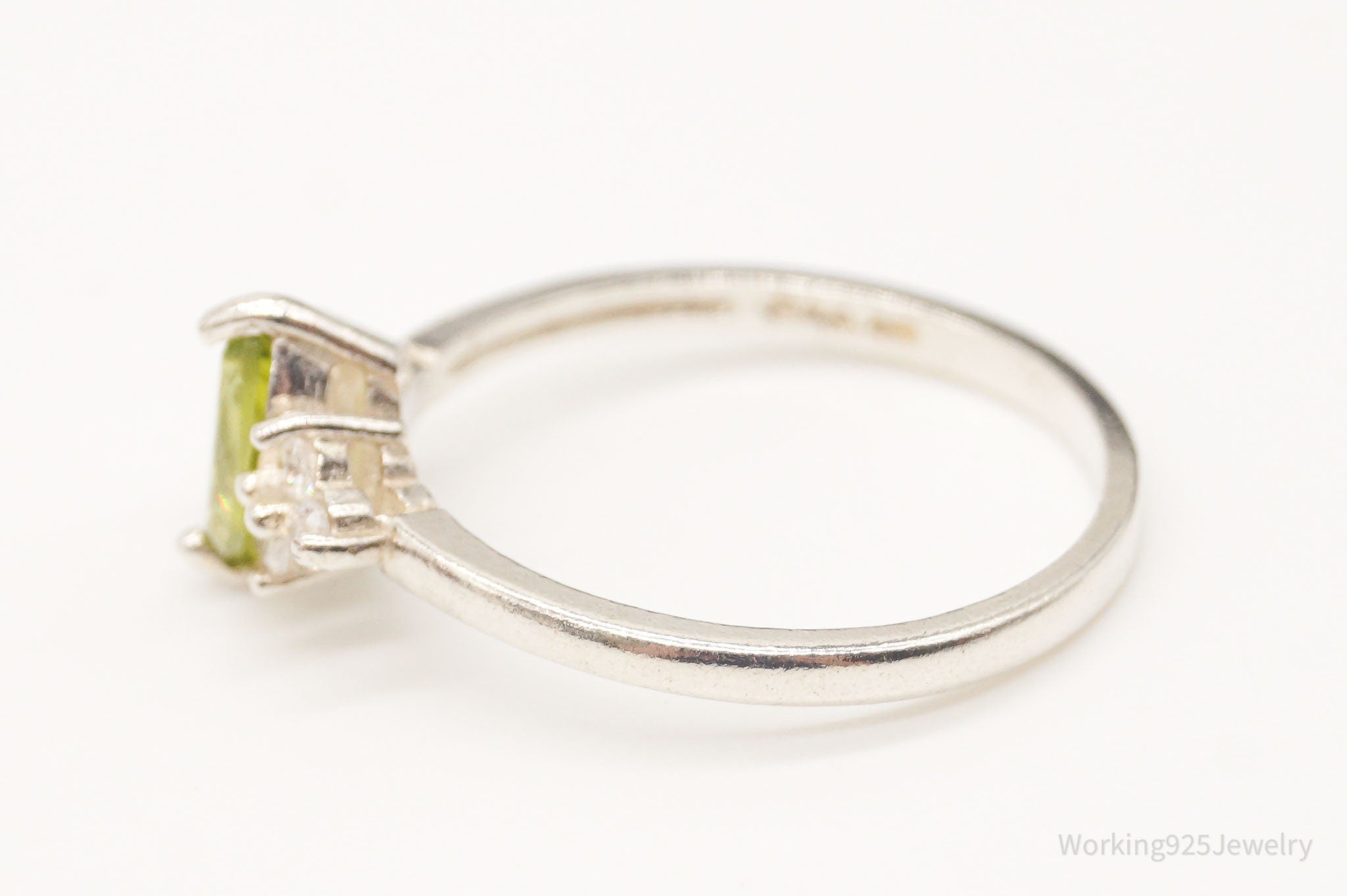 Vintage Peridot Cubic Zirconia Sterling Silver Ring - Size 9.5