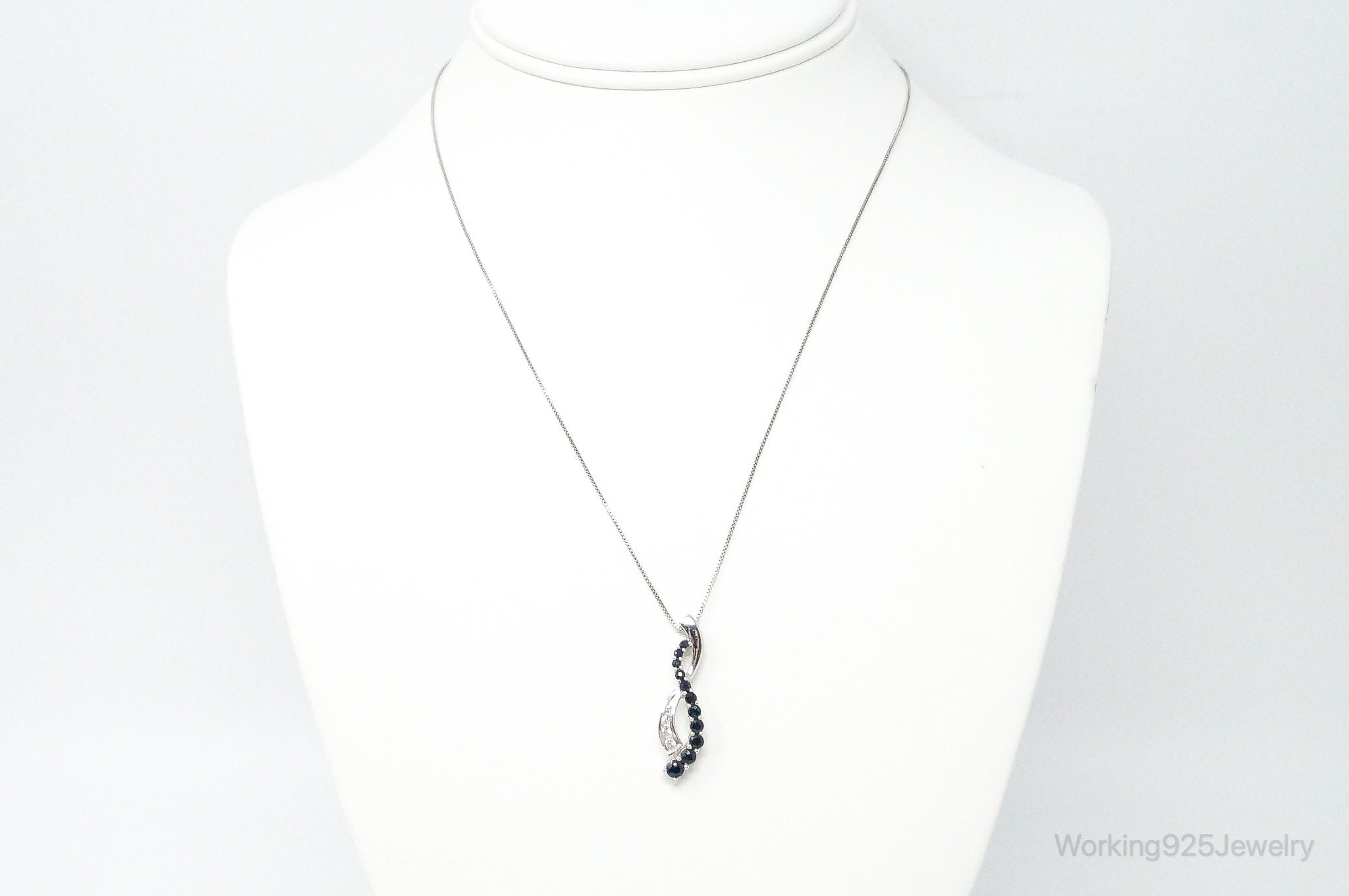 Designer Alwand Vahan Sapphire Cubic Zirconia Sterling Silver Necklace