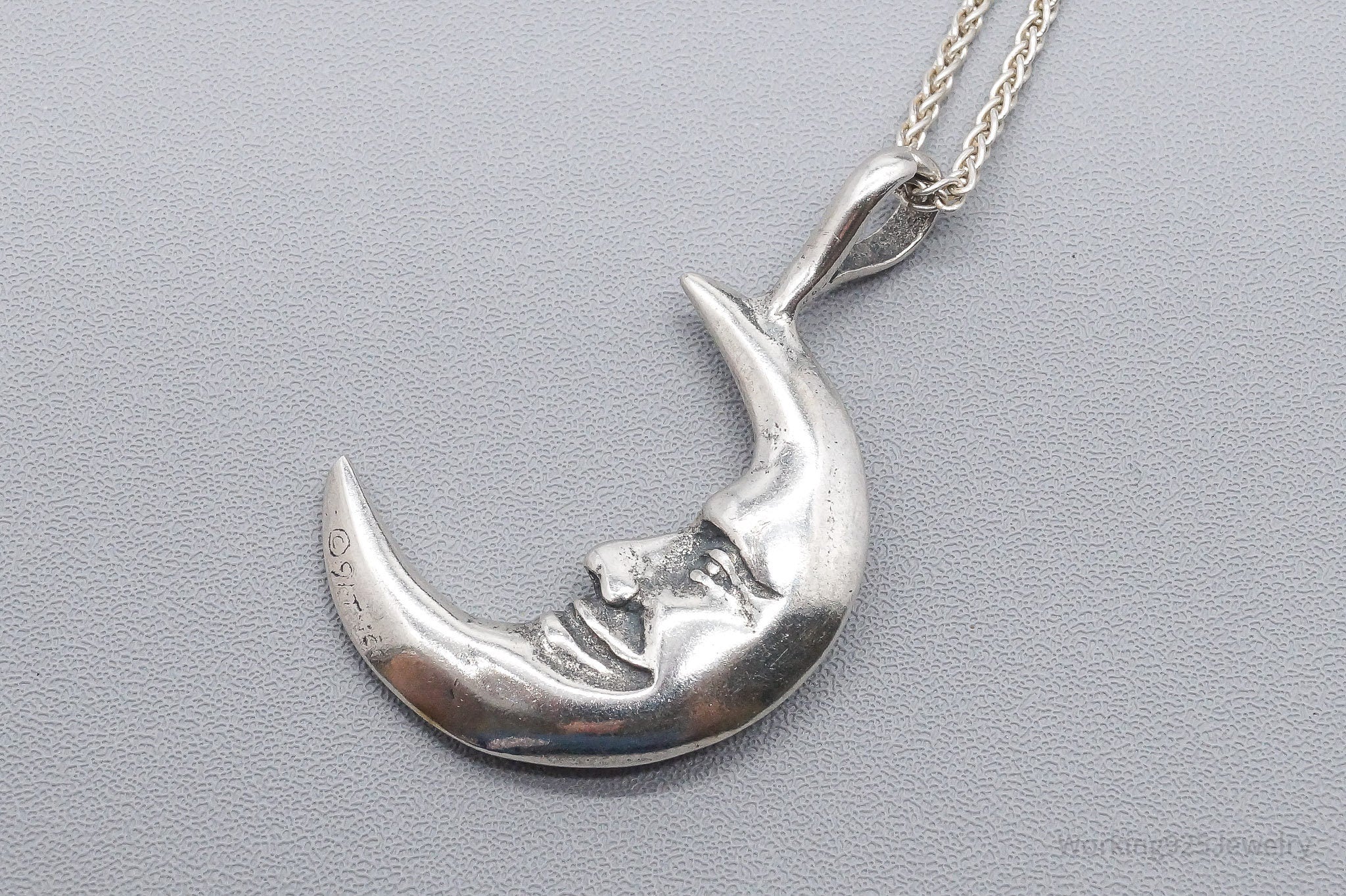 Vintage 1991 Smiling Moon Sterling Silver Necklace 20"