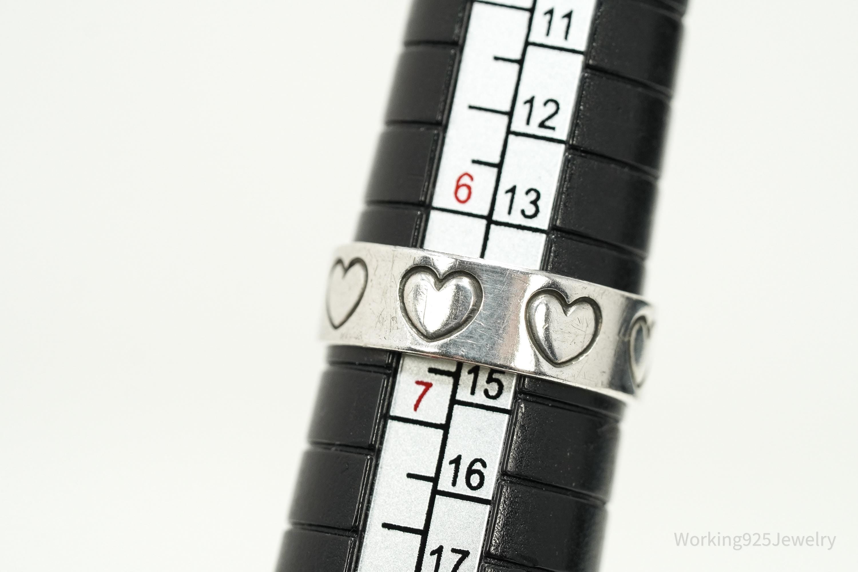 Vintage Heart Pattern Sterling Silver Band Ring - Size 6.75