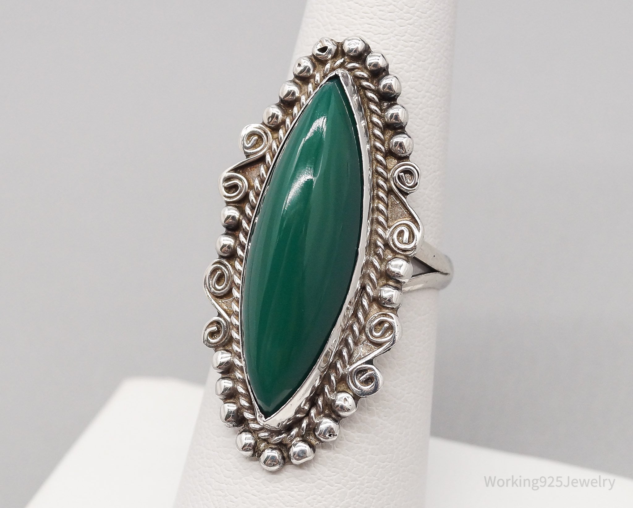Vintage Mexico Green Onyx Southwestern Silver Ring - Size 6.25