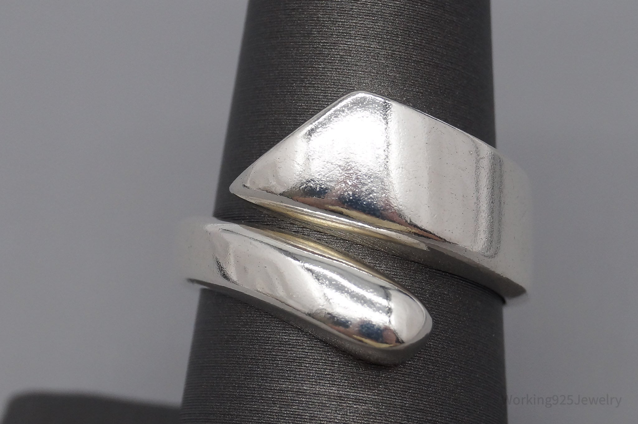 Vintage Modernist Sterling Silver Wrap Ring - Size 8 Adjustable