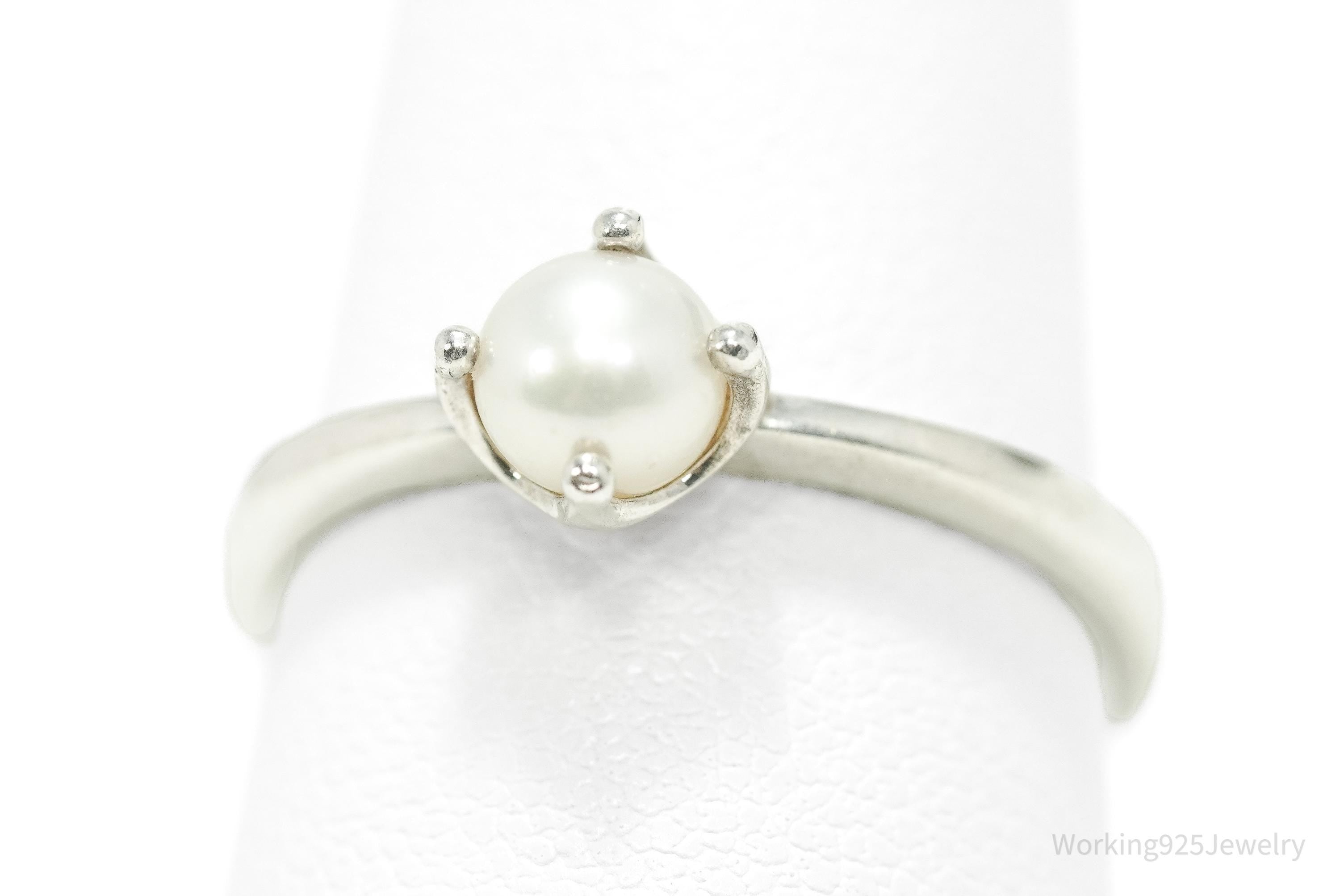 Vintage White Pearl Sterling Silver Ring - Size 7.5