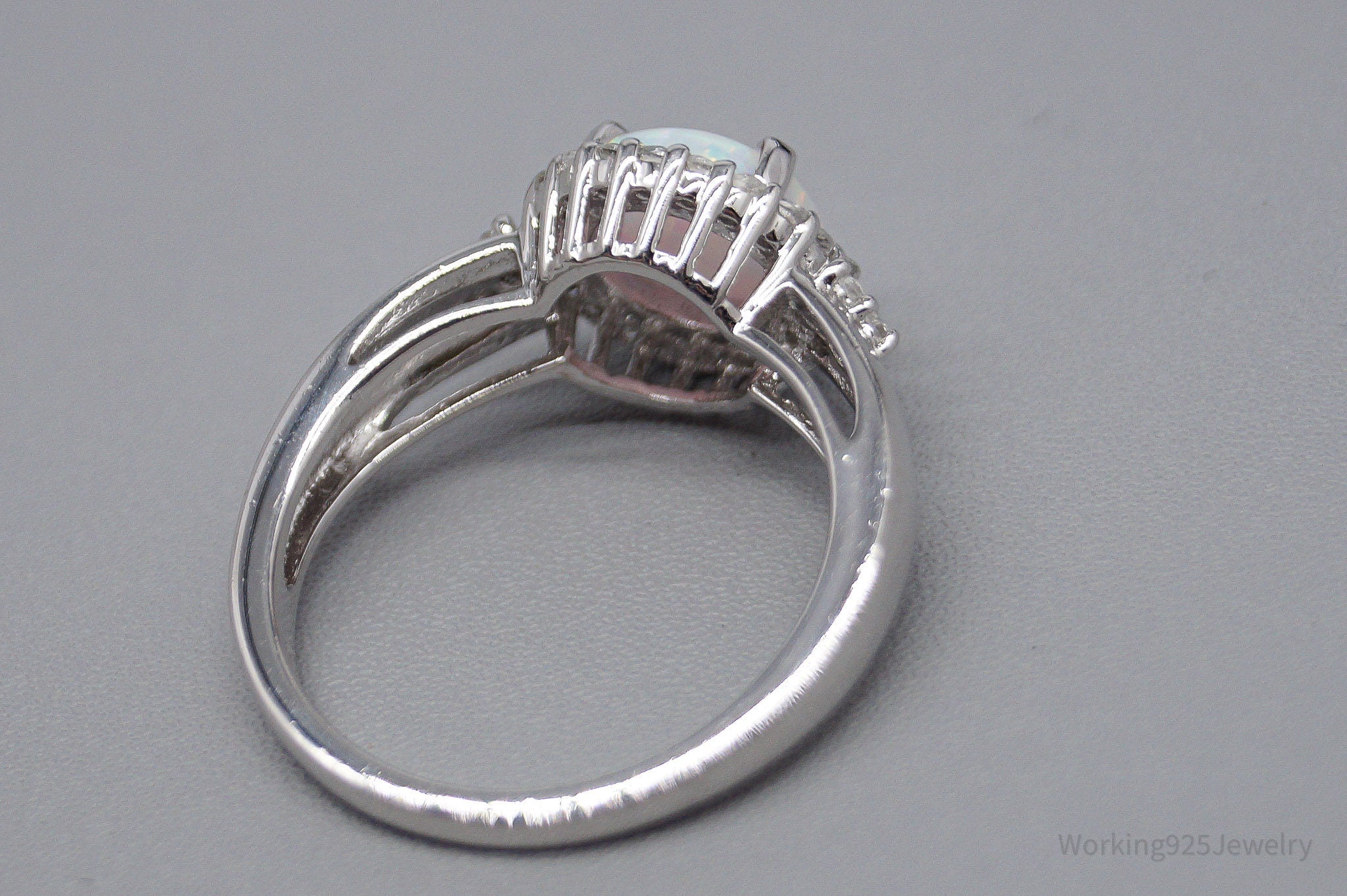 Vintage White Opal Cubic Zirconia Sterling Silver Ring - Size 7
