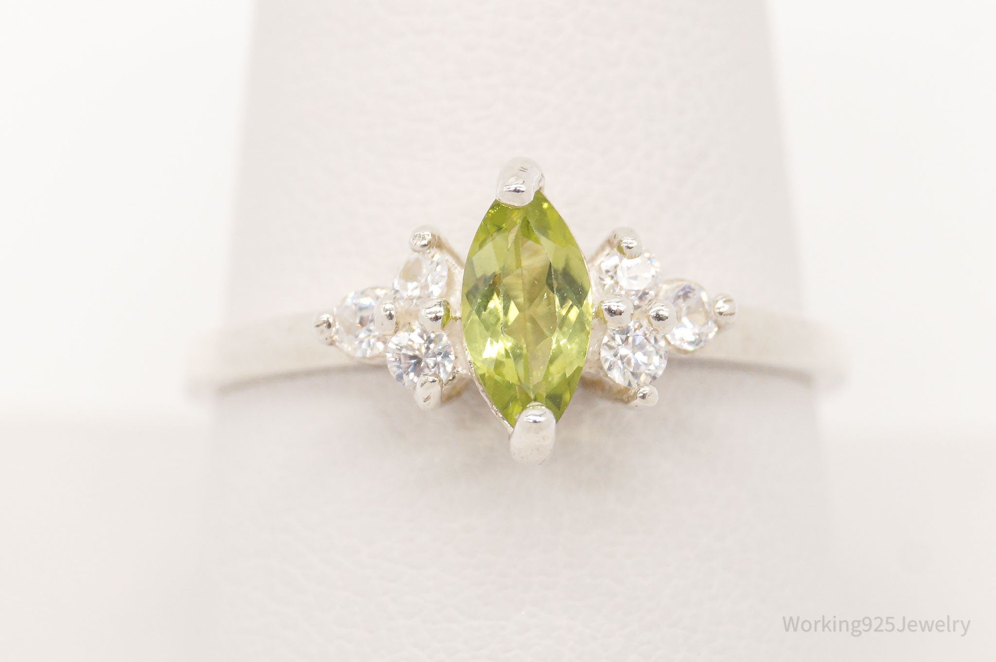 Vintage Peridot Cubic Zirconia Sterling Silver Ring - Size 9.5