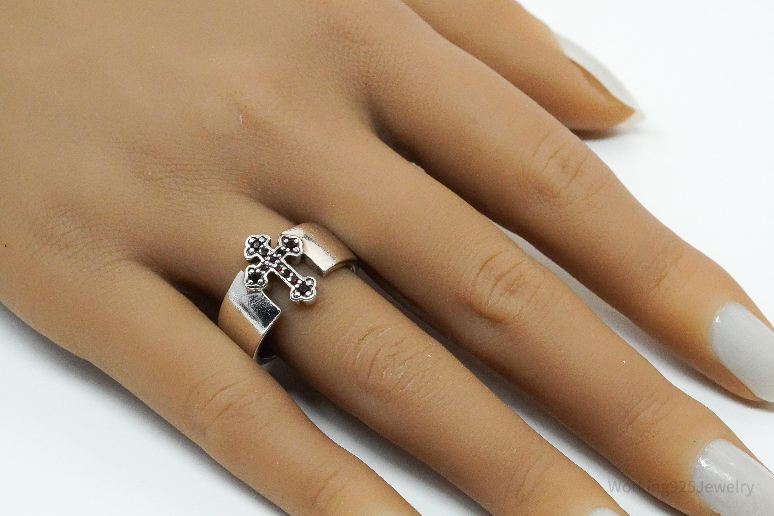 Vintage Garnet Cross Sterling Silver Ring - Size 9
