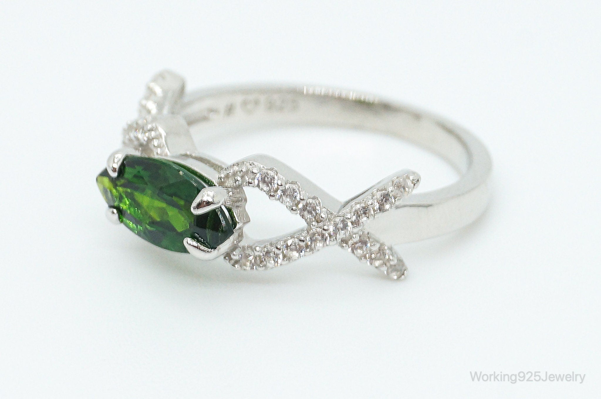 Vintage Peridot Cubic Zirconia Sterling Silver Ring - Size 6.75