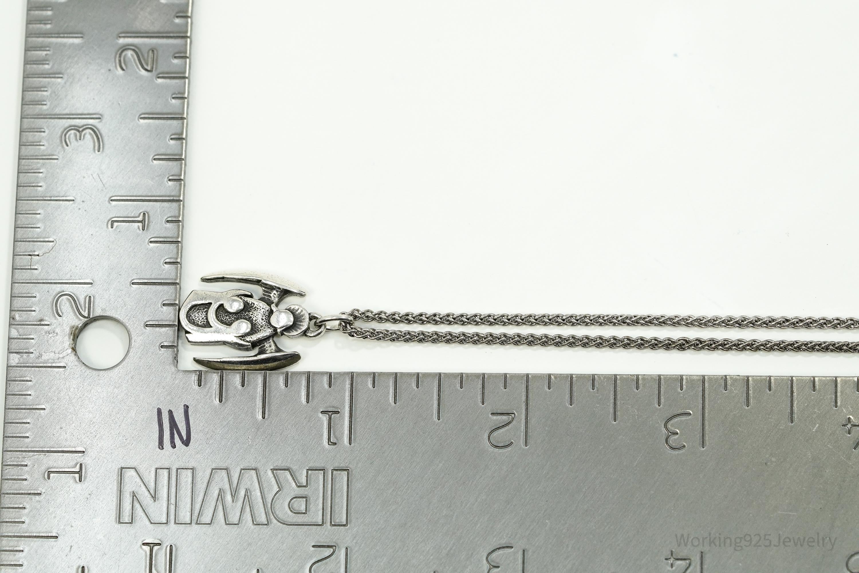 Vintage Designer James Avery Retired Guardian Angel Sterling Silver Necklace 20"