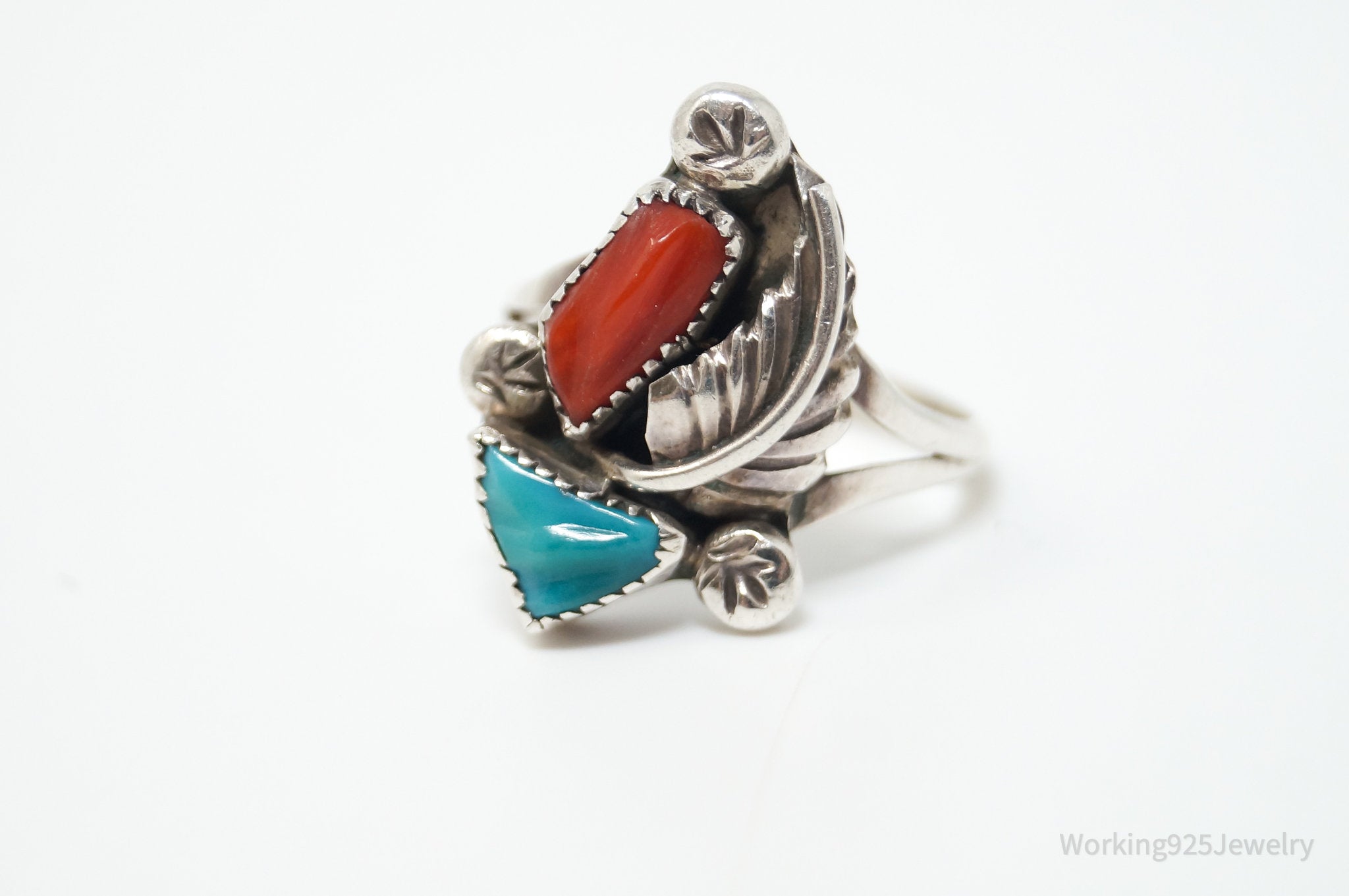 Vtg Native American Turquoise Coral Sterling Silver Ring - Sz 7.5