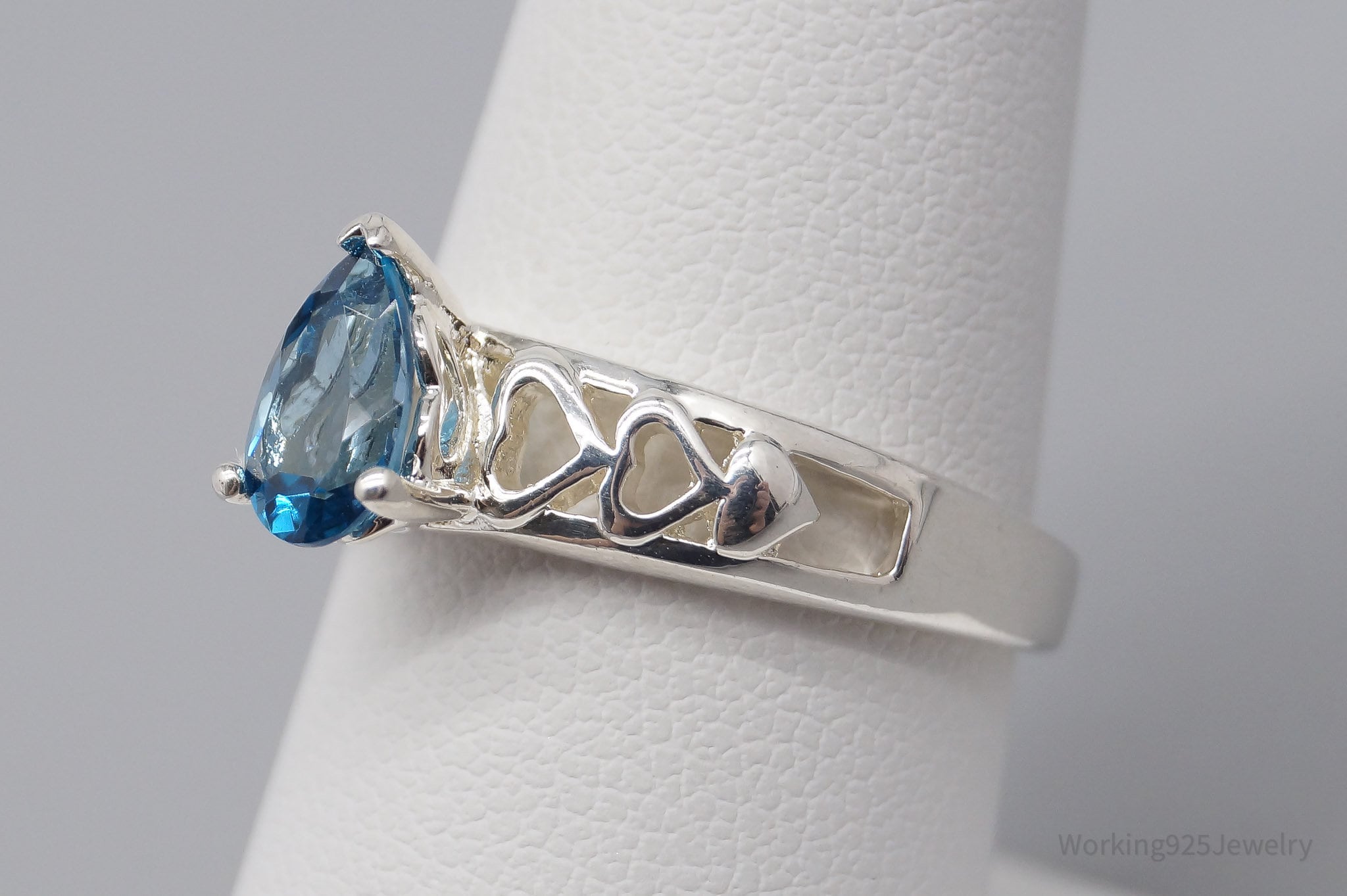 Vintage London Blue Topaz Hearts Pattern Sterling Silver Ring - Size 7.75