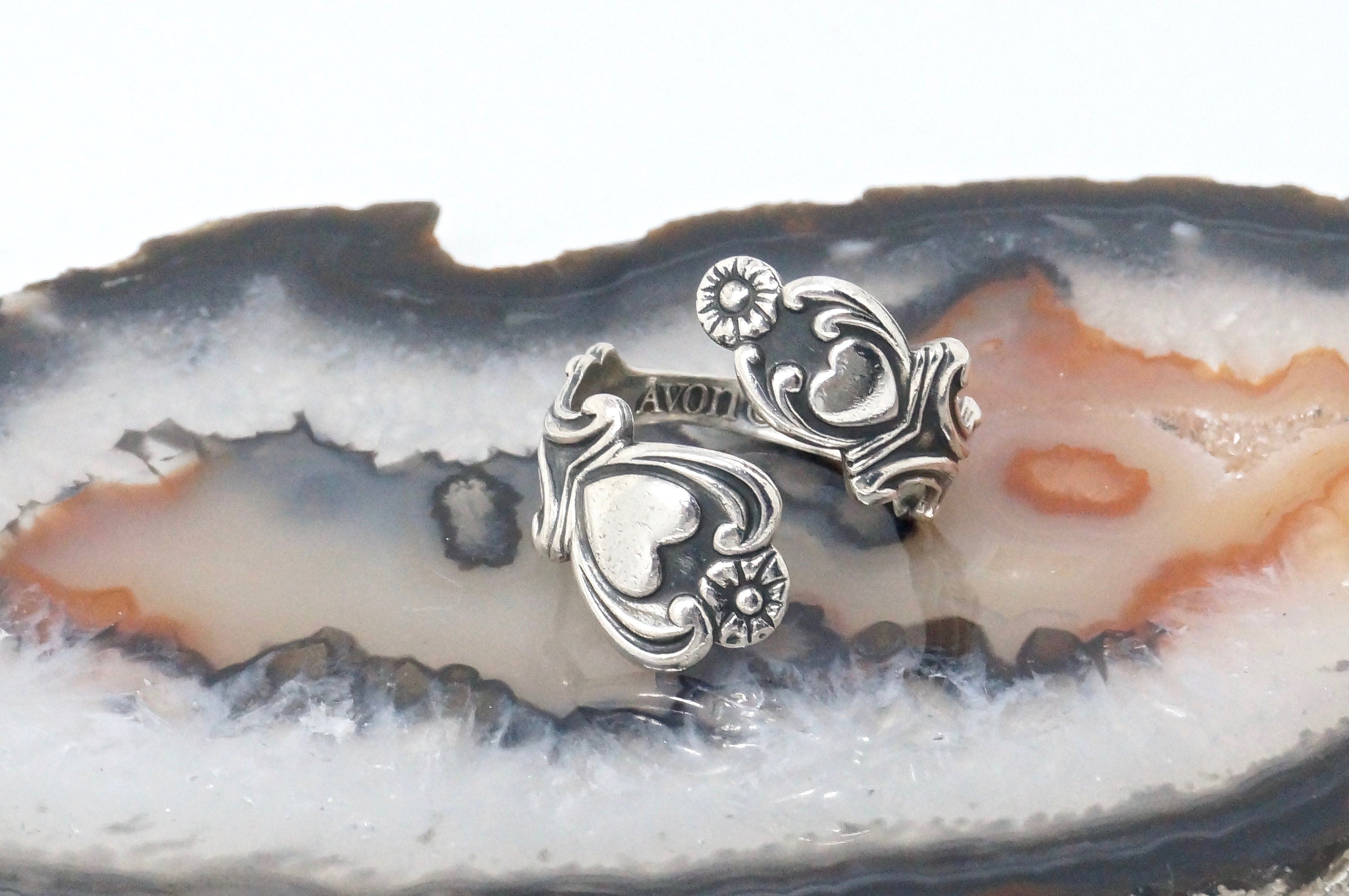 Vintage Designer Avon Heart Flower Art Deco Sterling Silver Wrap Spoon Ring - Size 8