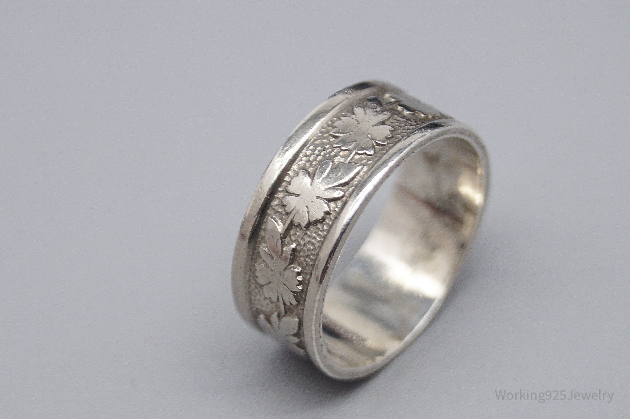 Vintage ESPO Leaves Pattern Sterling Silver Band Ring - Size 7.25