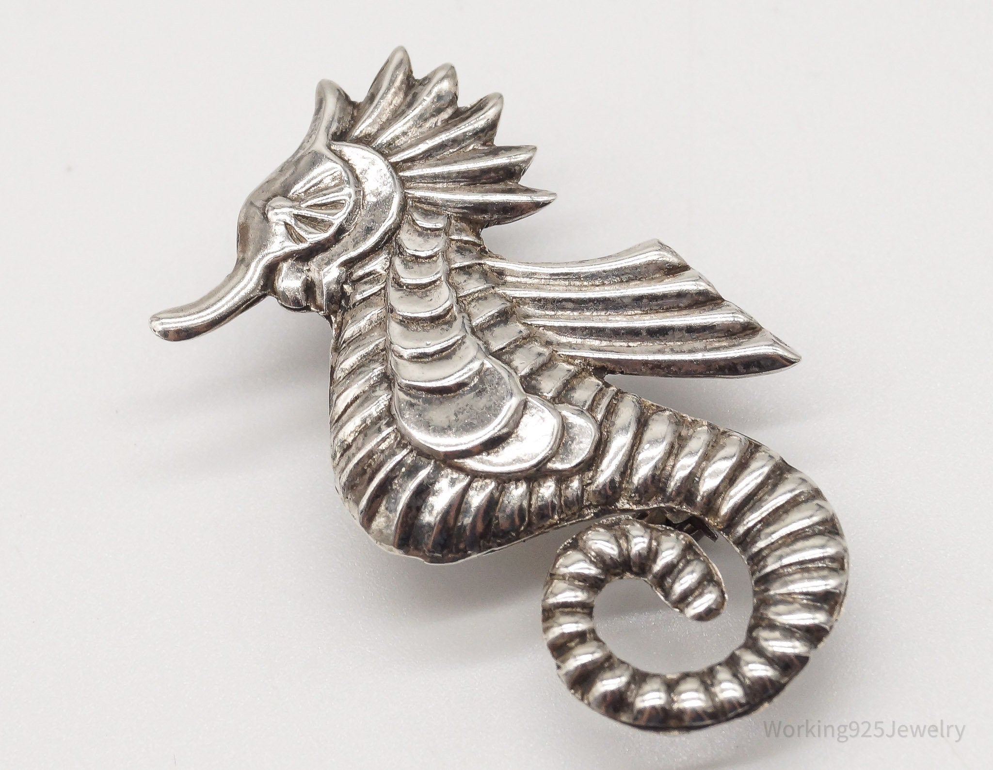 Vintage Mexico Artisan JE Large Seahorse Sterling Silver Brooch Pin