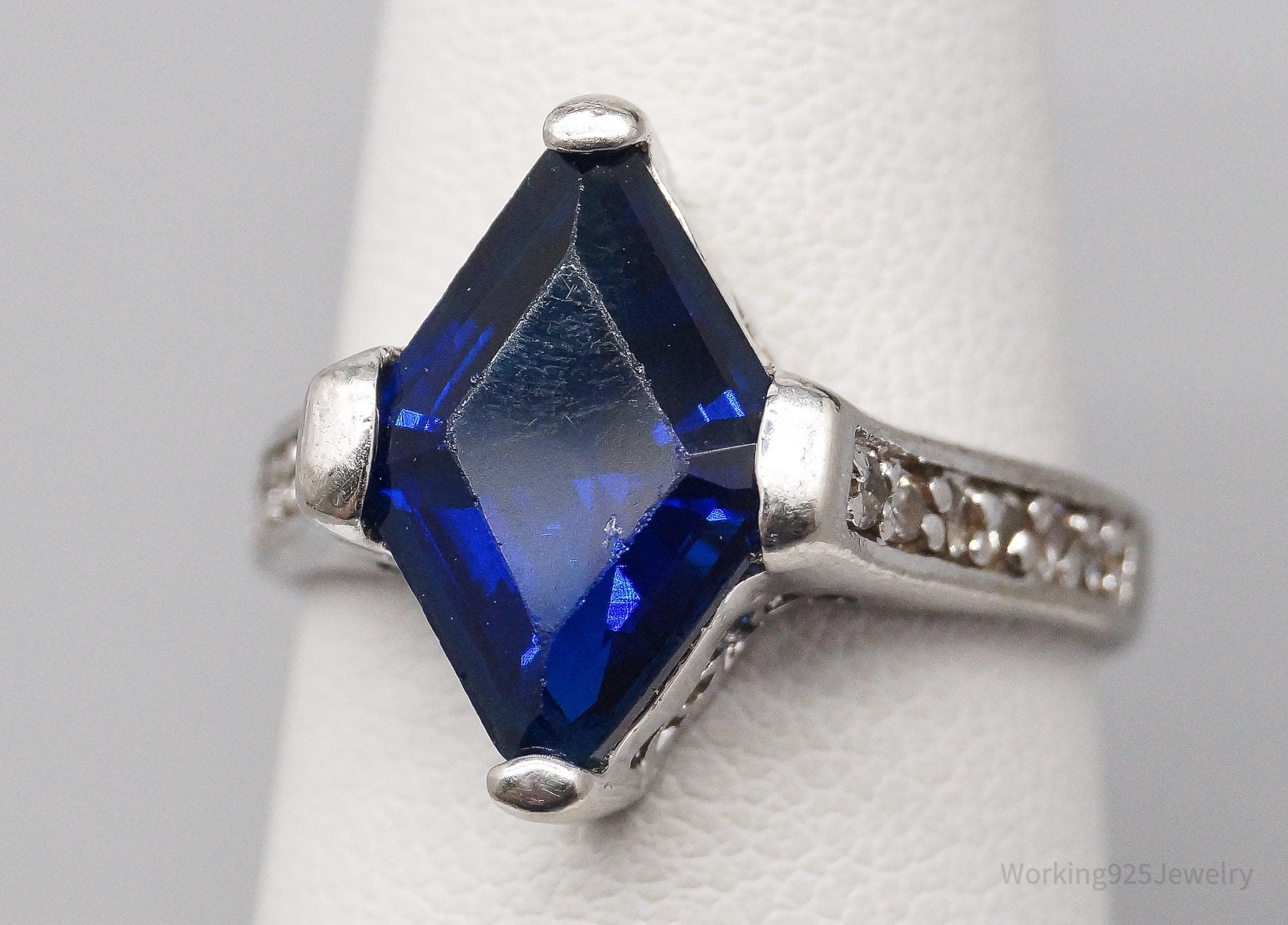 Vintage Faux Sapphire Cubic Zirconia Sterling Silver Ring - Size 6.75