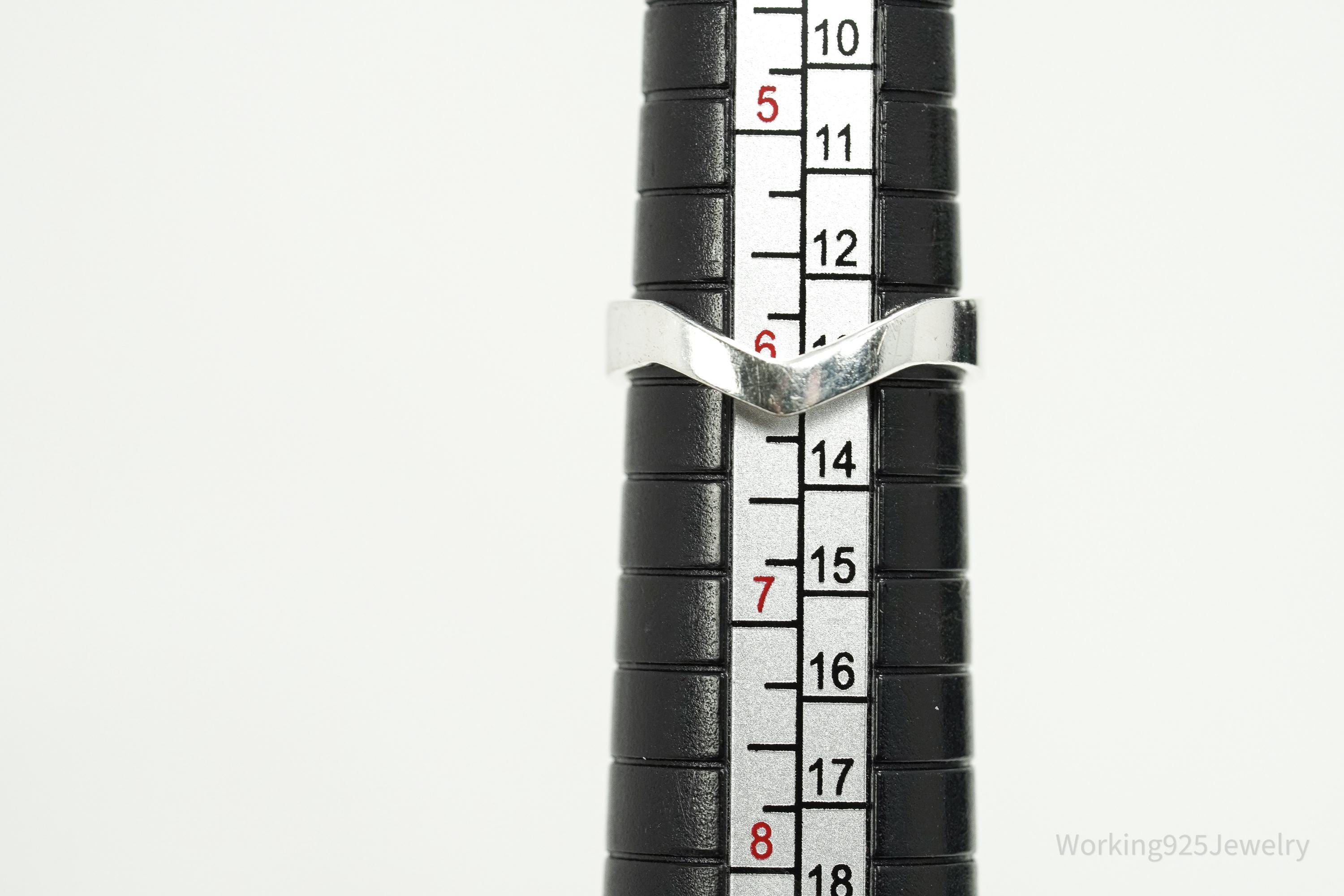 Vintage White Pearl Silver Ring - Size 6