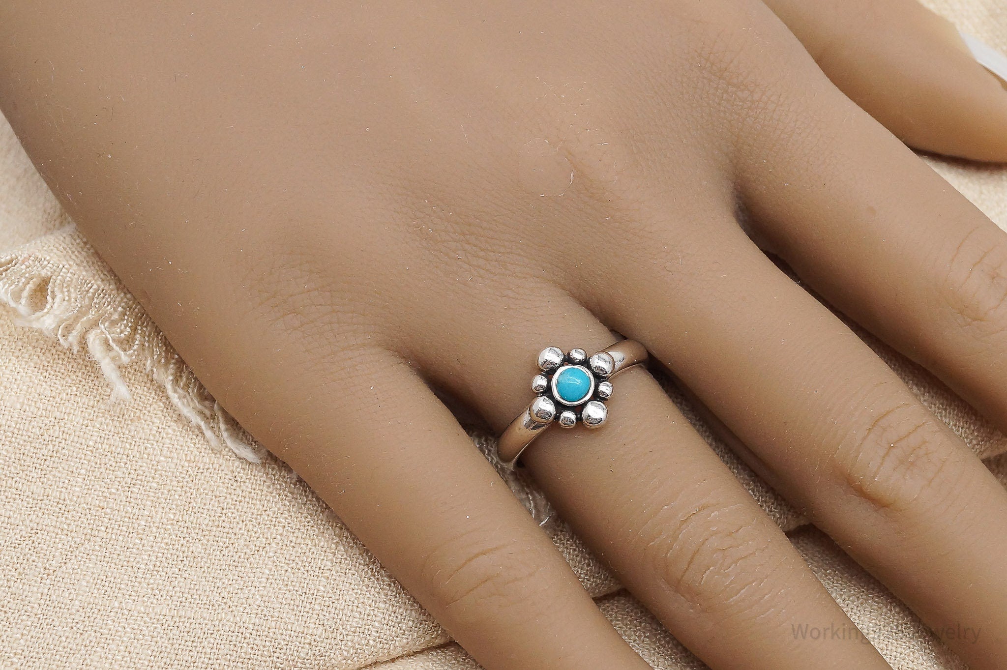 Vintage Blue Turquoise Sterling Silver Ring - Size 7.25