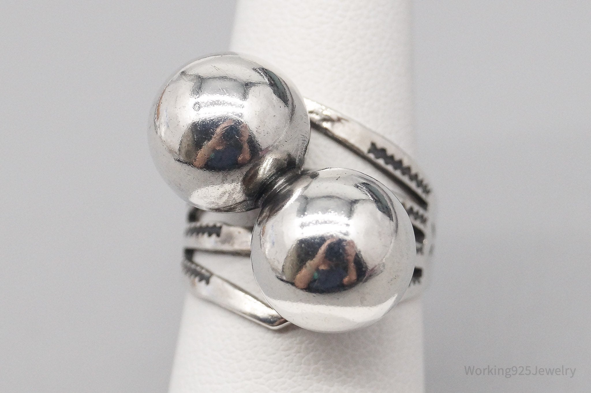 Vintage Native American Double Orb Silver Ring - Size 6.5