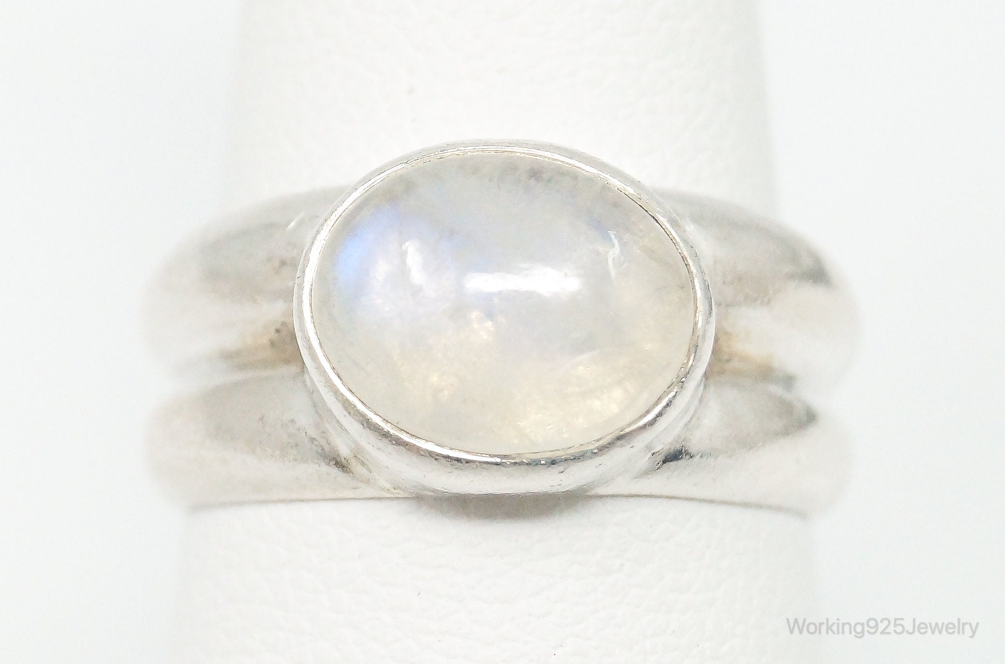 Vintage Moonstone Sterling Silver Ring - Size 7.5