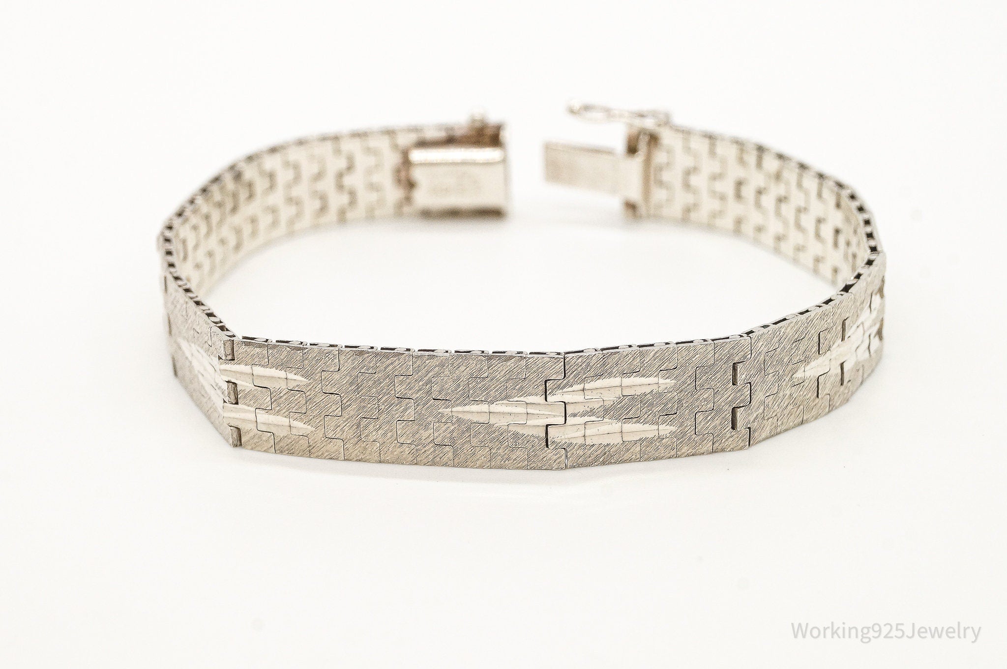 Vintage Mexico Modern Sterling Silver Bracelet