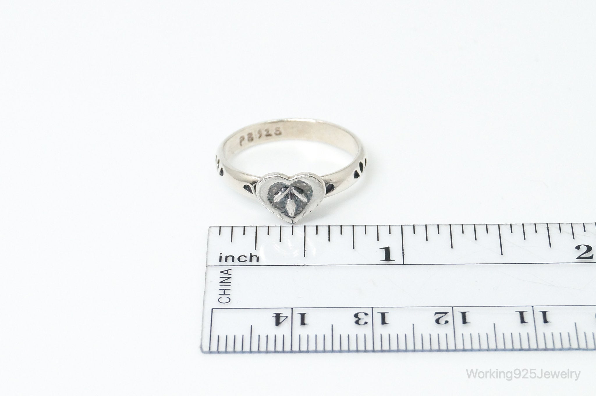 Vintage Western Style Heart Sterling Silver Ring - Size 8