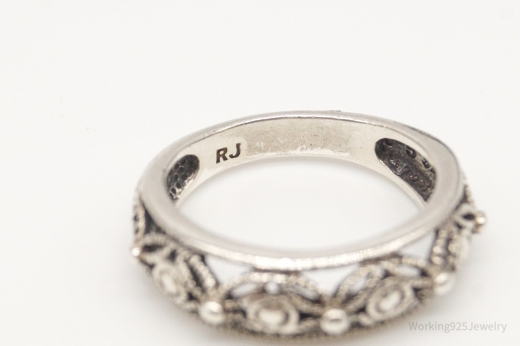 Vintage RJ Flowers Cut Out Sterling Silver Band Ring - Size 5