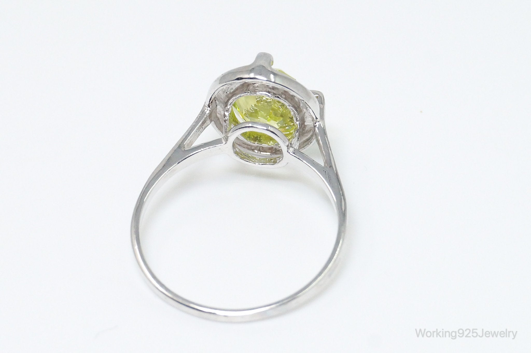 Vintage Lime Green Stone Sterling Silver Ring Size 8.25