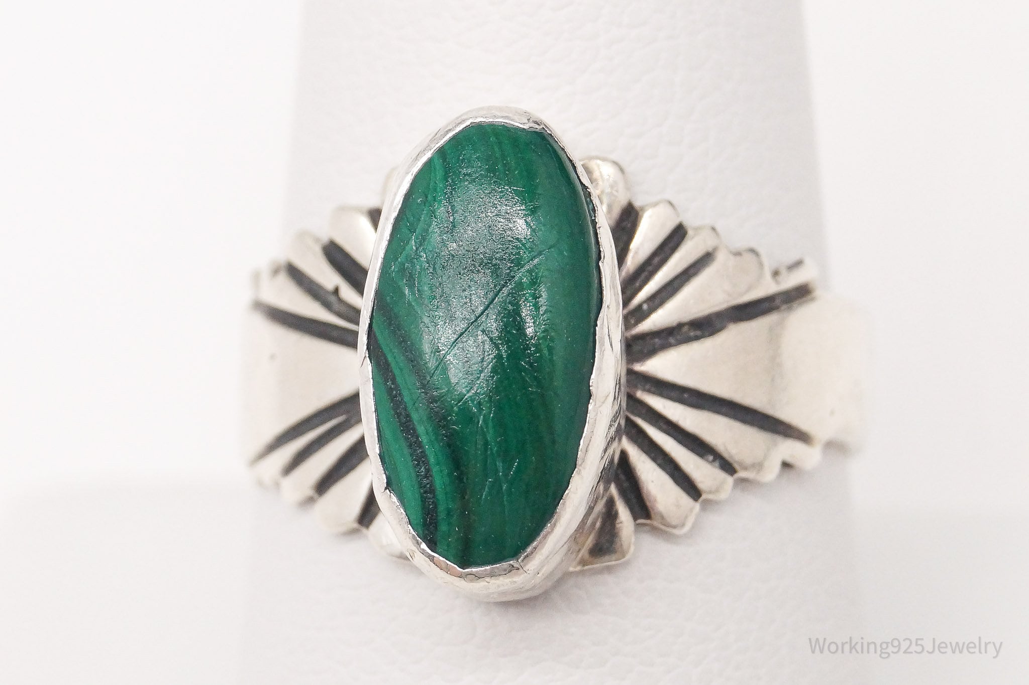 Vintage Native American Malachite Sterling Silver Ring - Size 9.25