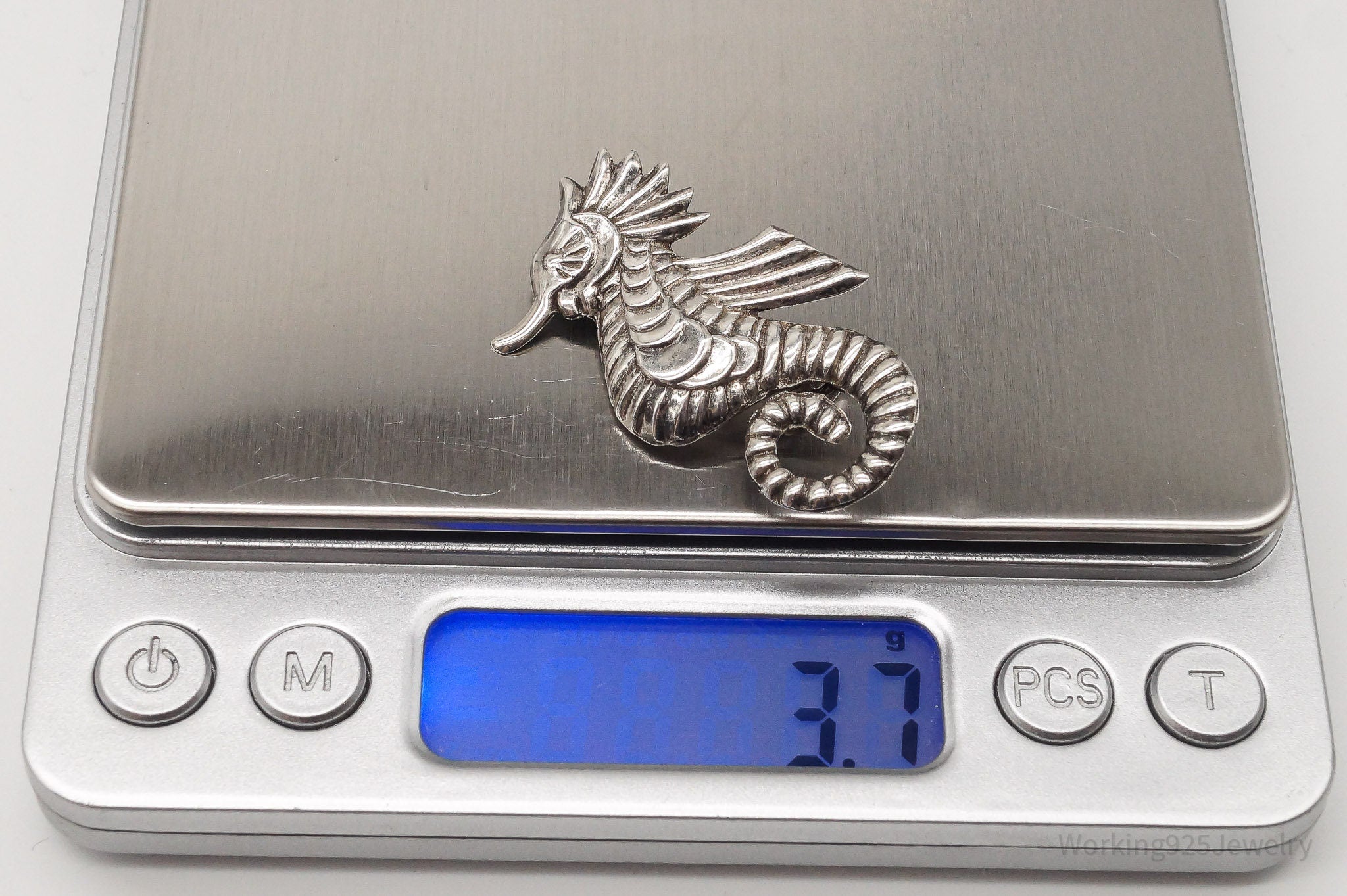 Vintage Mexico Artisan JE Large Seahorse Sterling Silver Brooch Pin