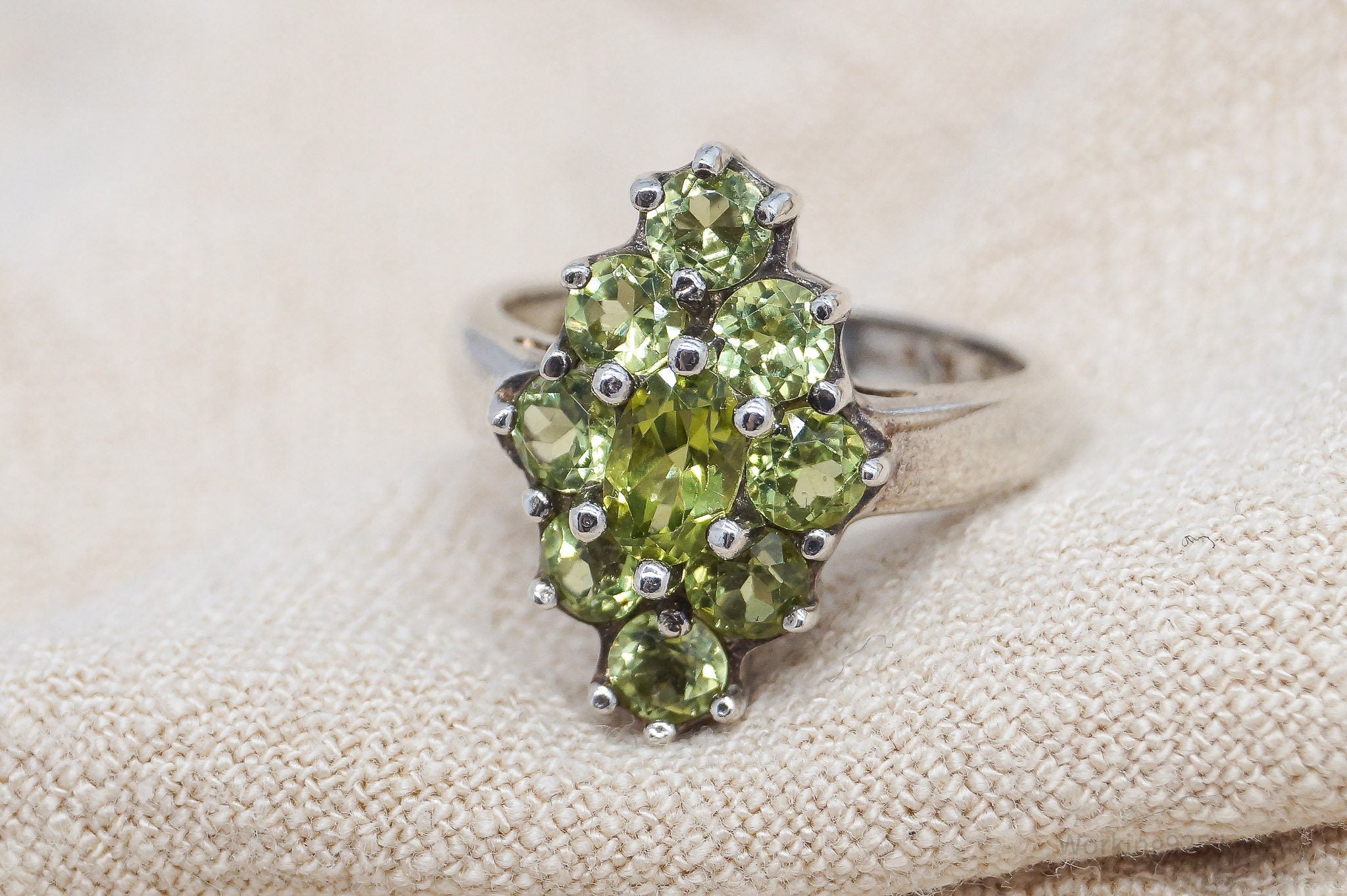 Vintage Peridot Sterling Silver Ring - Size 6