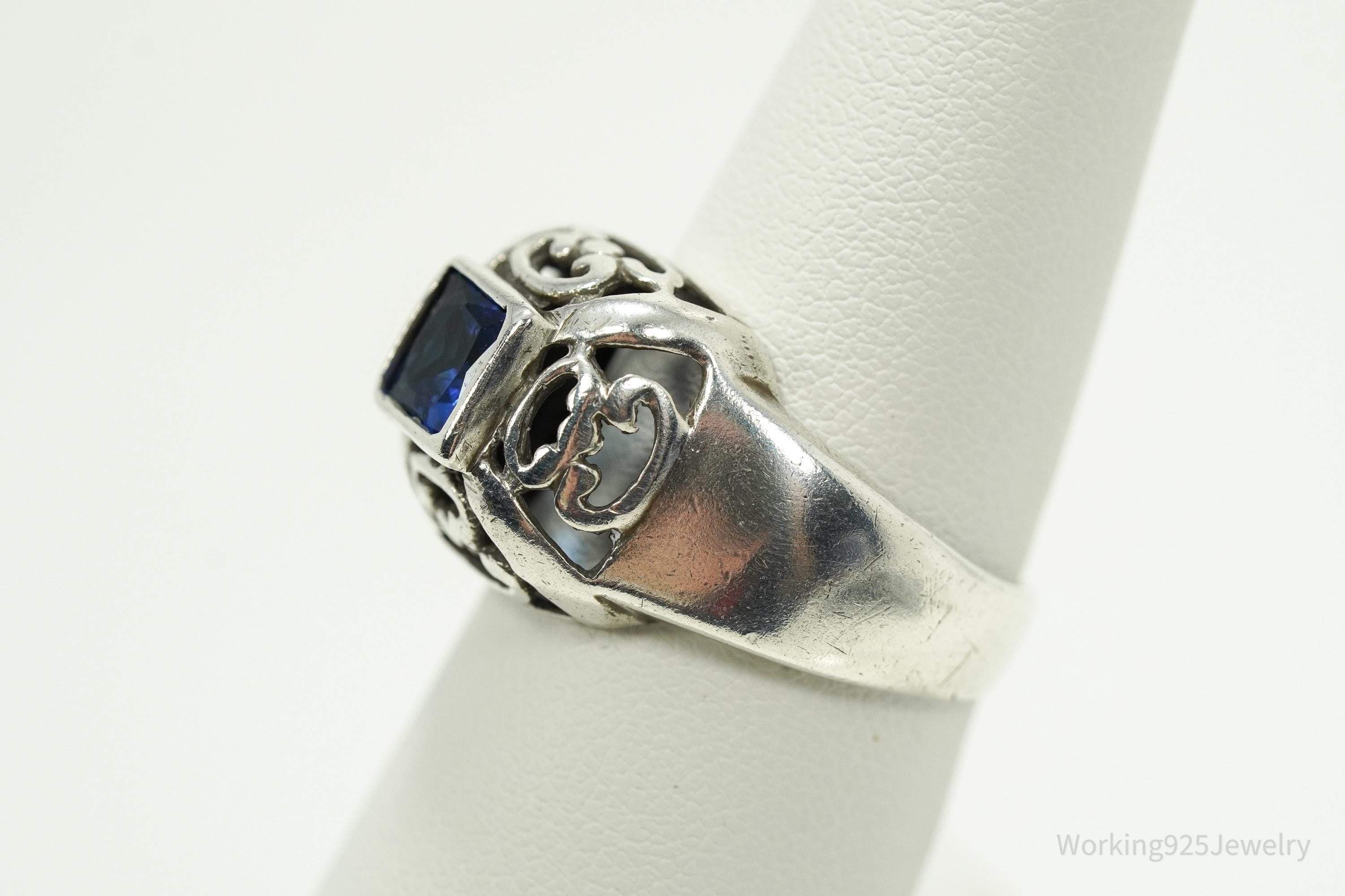 Vintage Blue Cubic Zirconia Sterling Silver Ring - Size 7.25