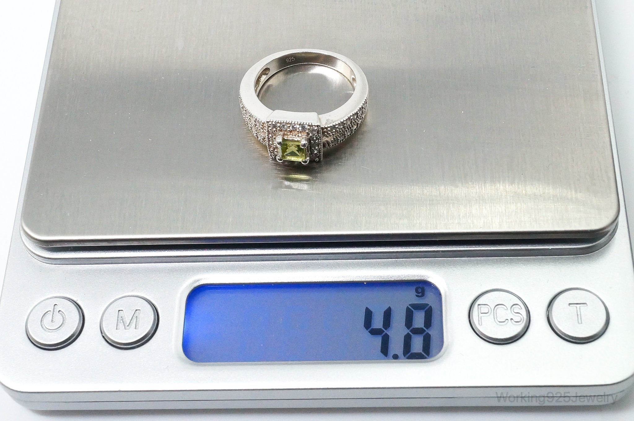 Vintage Peridot Cubic Zirconia Sterling Silver Ring - Size 6.75