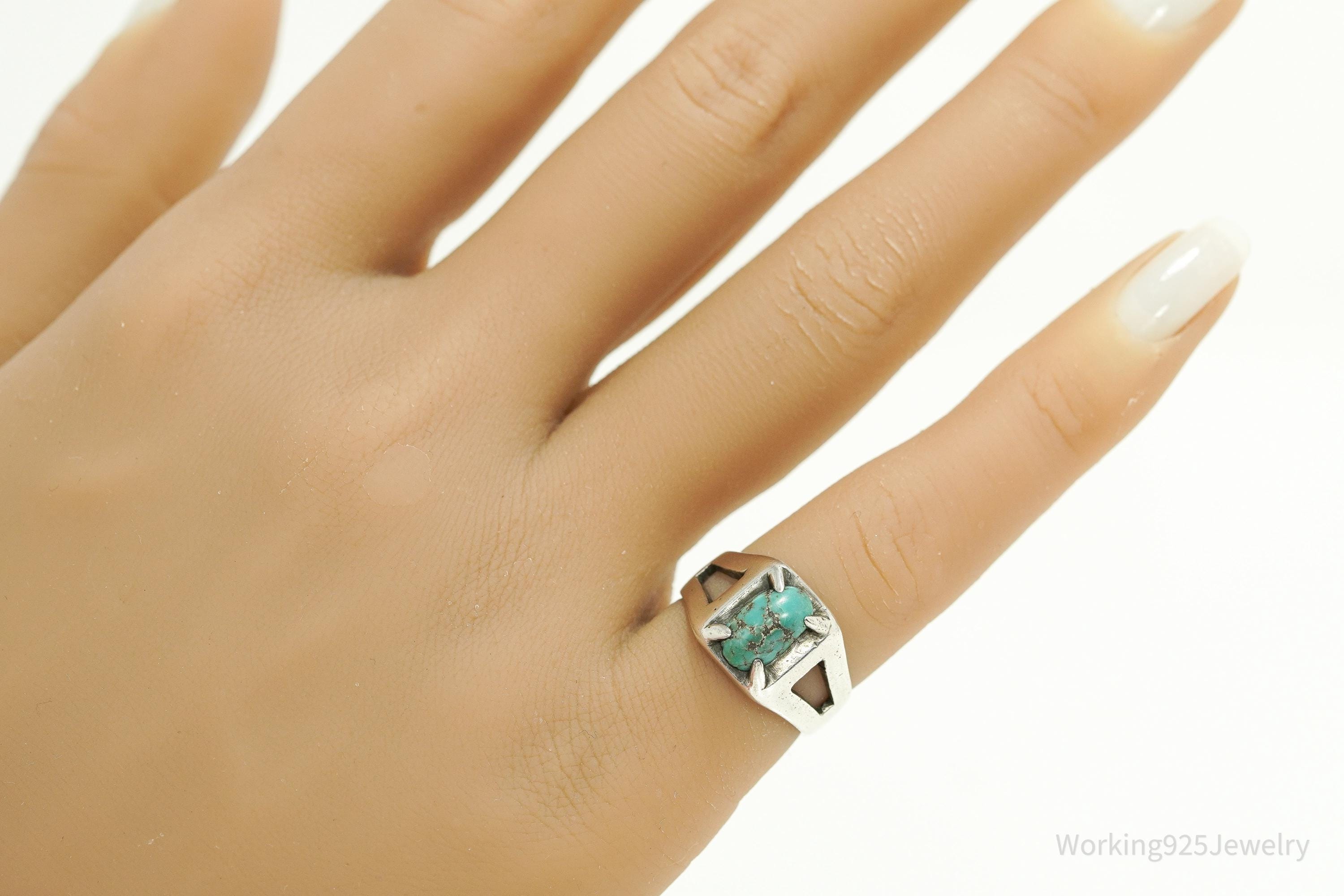 Vintage Native American Turquoise Unsigned Silver Ring - Size 5