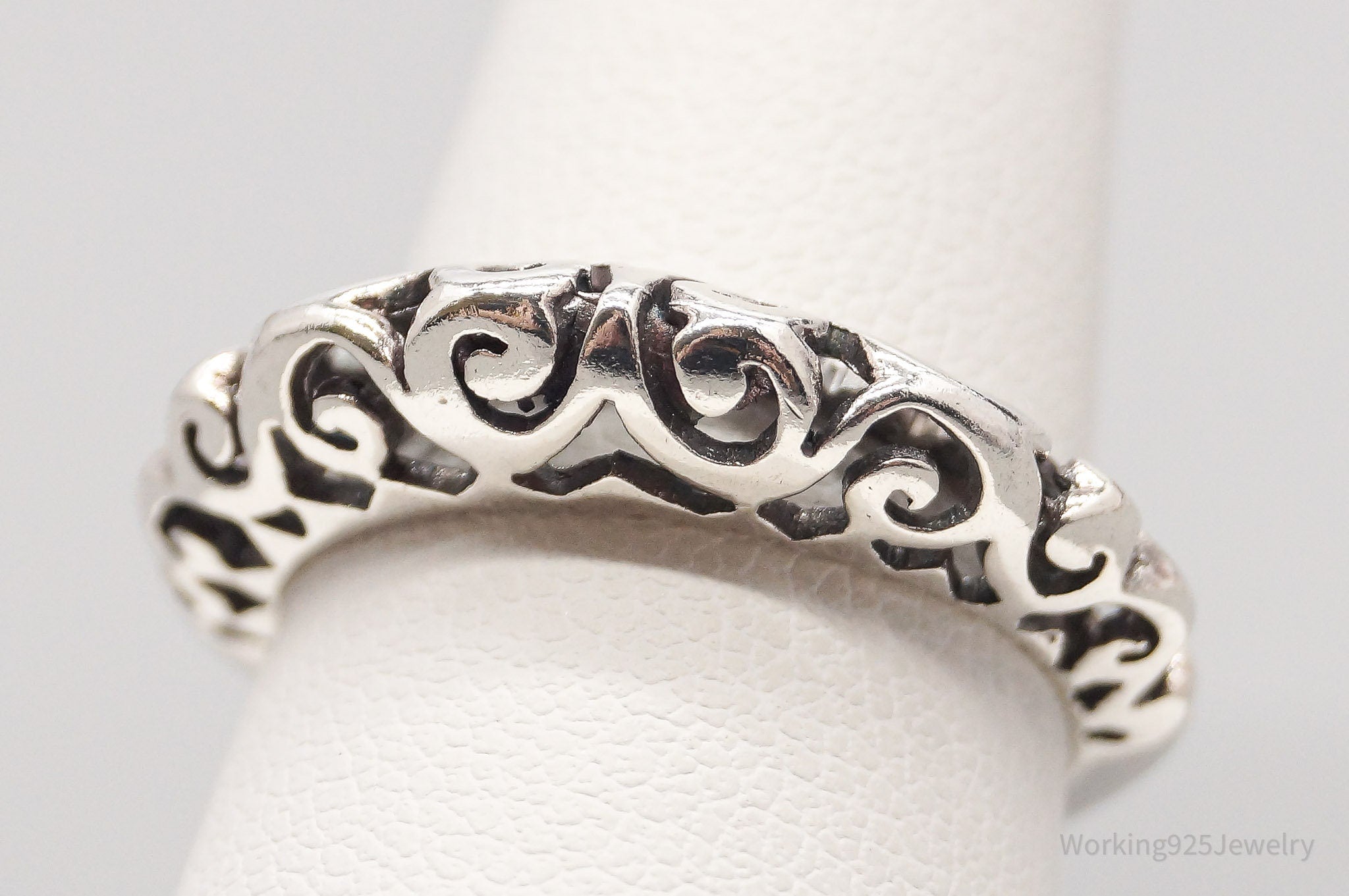 Vintage Tall Scrolls & Swirls Sterling Silver Band Ring - Size 7.75