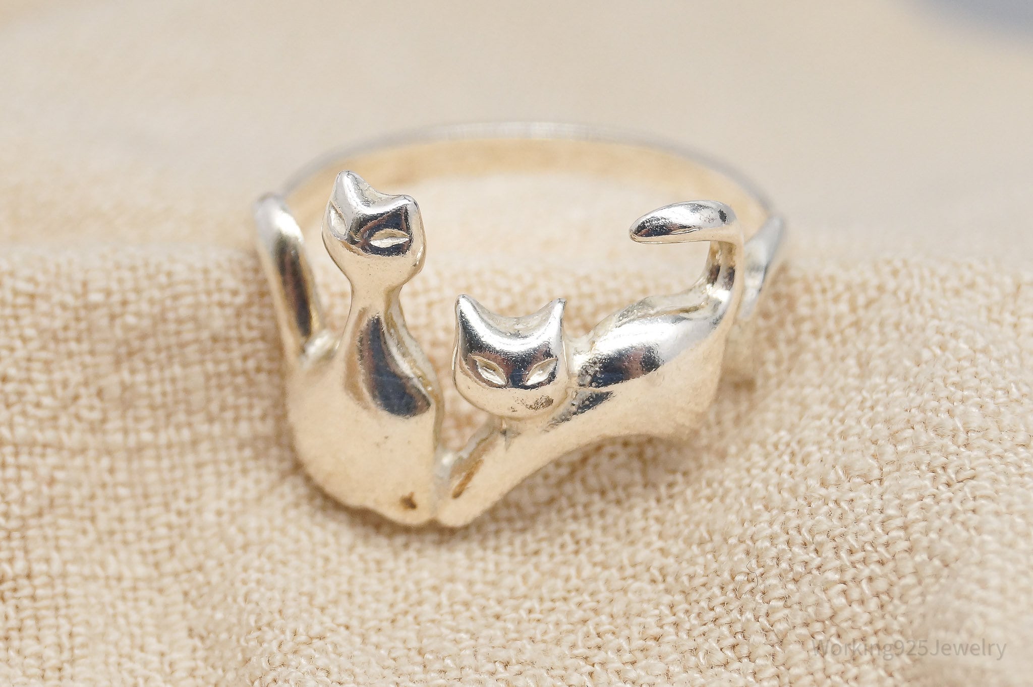 Vintage Cats Kittens Silver Ring - Size 8.25