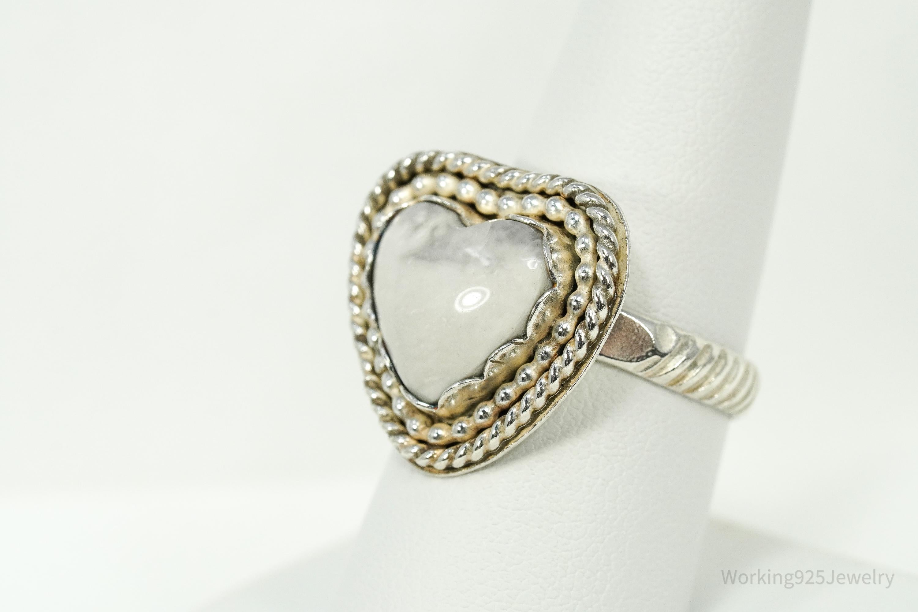 Vintage Native White Stone Heart Sterling Silver Ring - Size 8.75