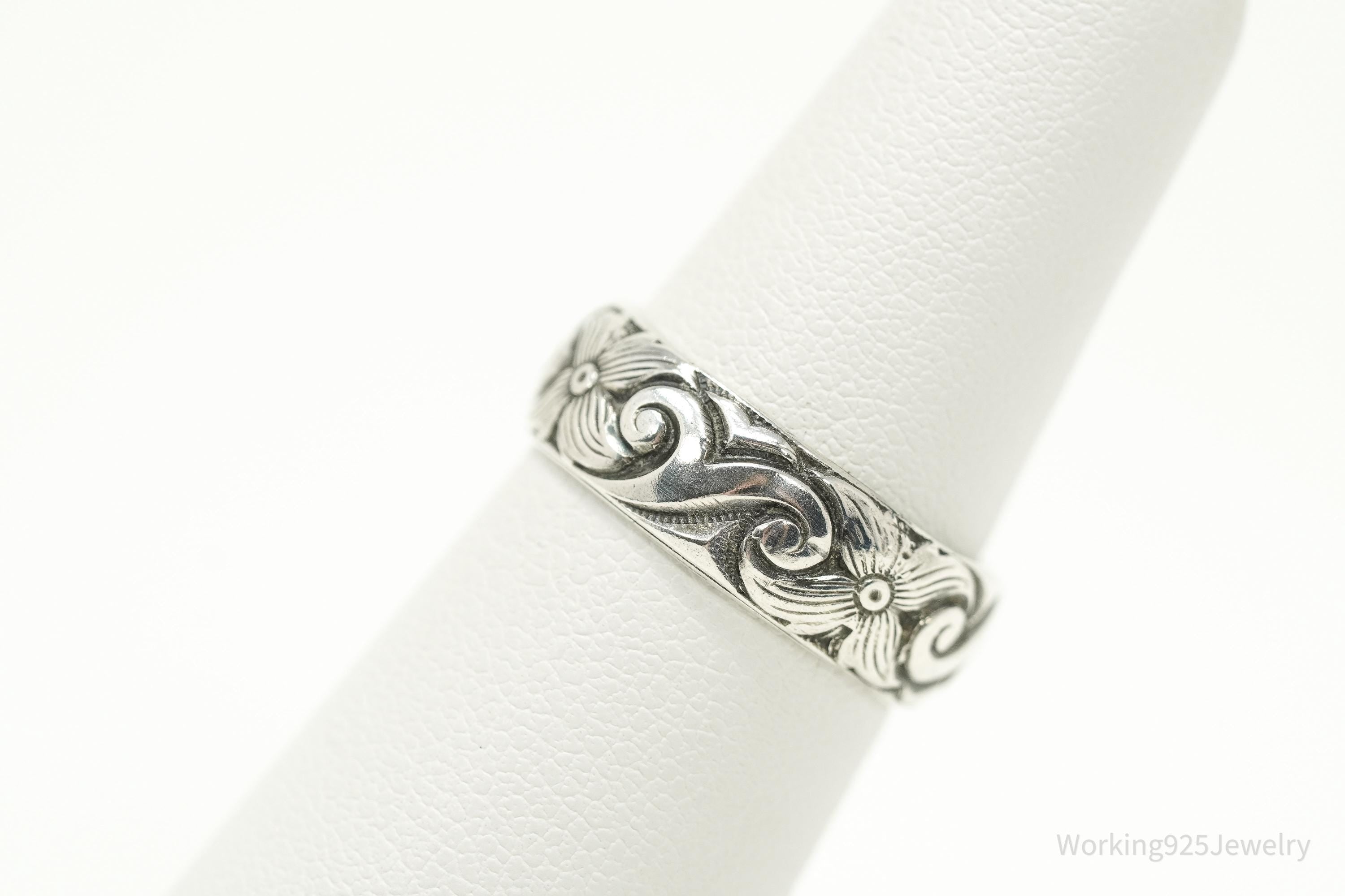 Antique Art Nouveau Floral Pattern Silver Band Ring - Size 6.25