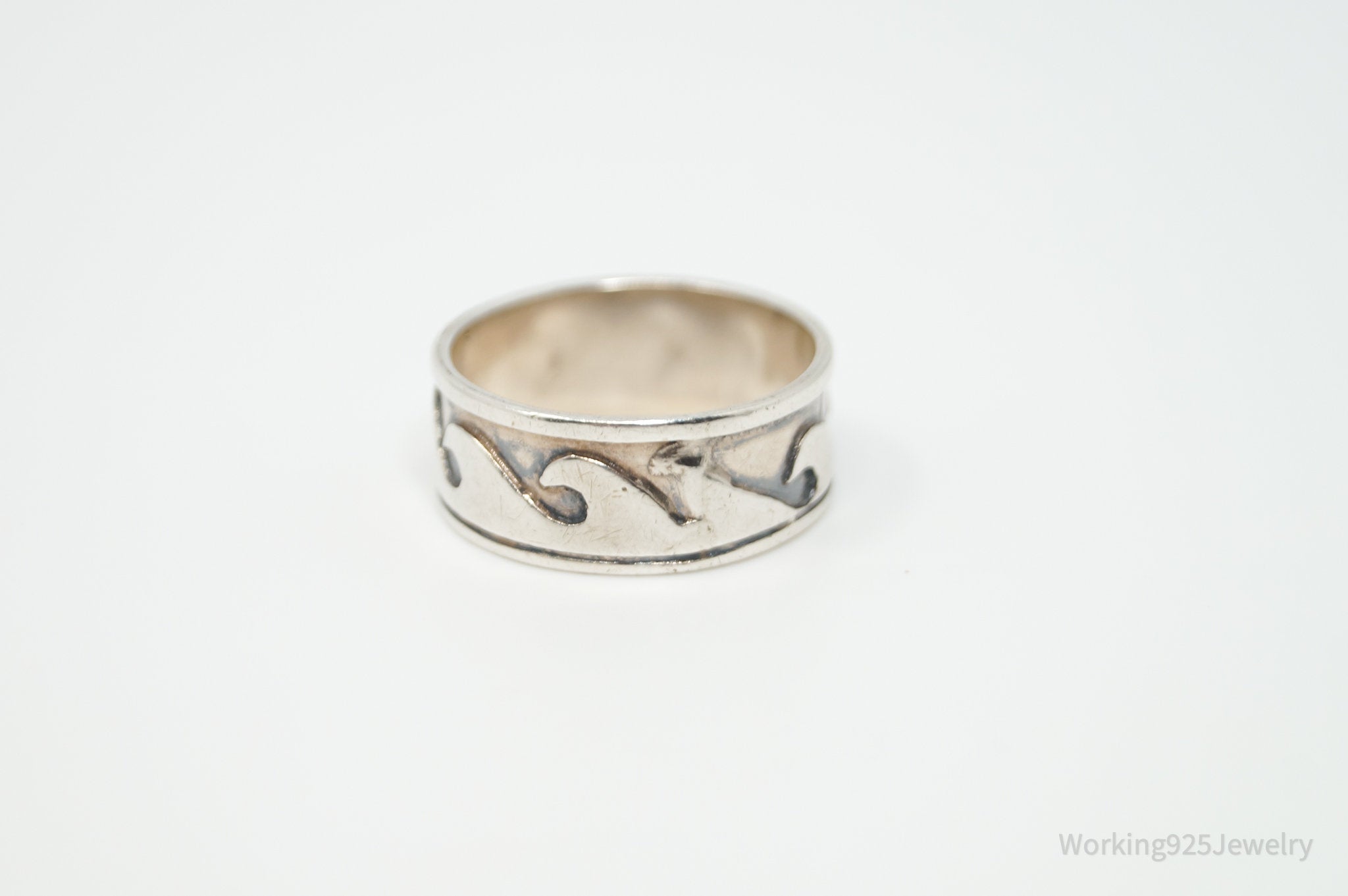 Vintage Southwestern Oxidized Wave Sterling Silver Band Ring - Sz 8.25