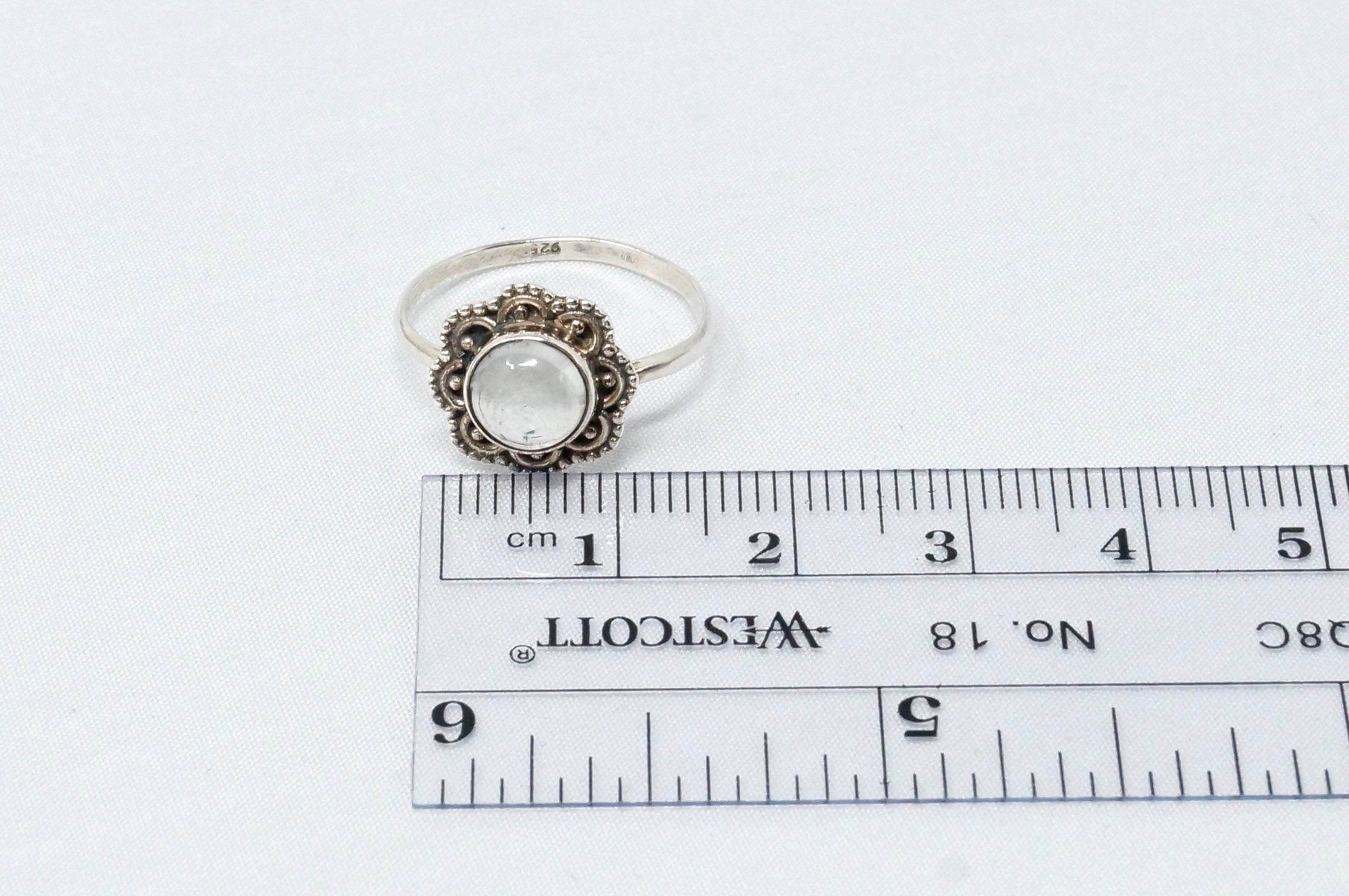 Vintage White Crystal Gemstone Flower Shape Sterling Silver Ring - Size 6.75