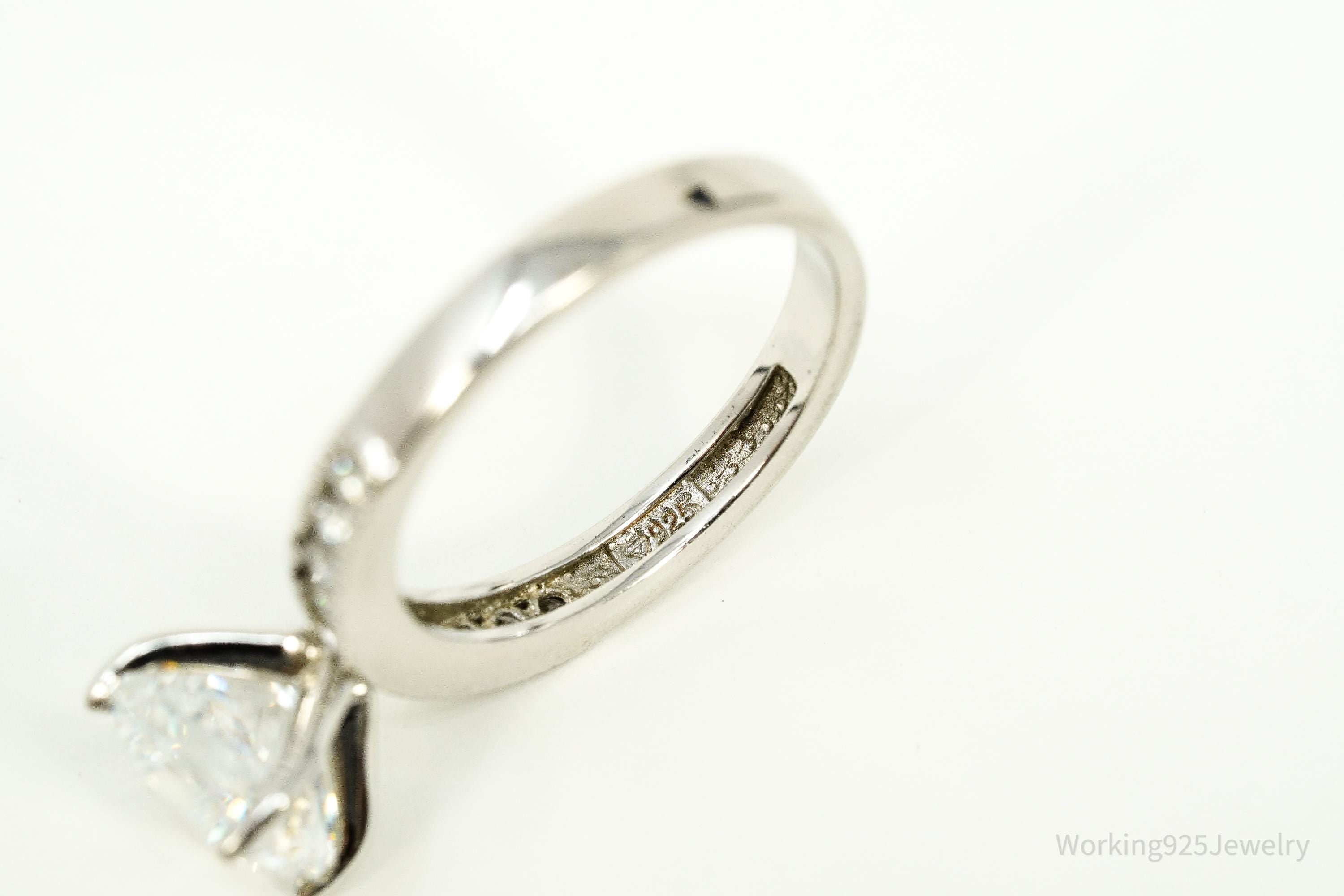 Vintage Cubic Zirconia Sterling Silver Ring - Size 6