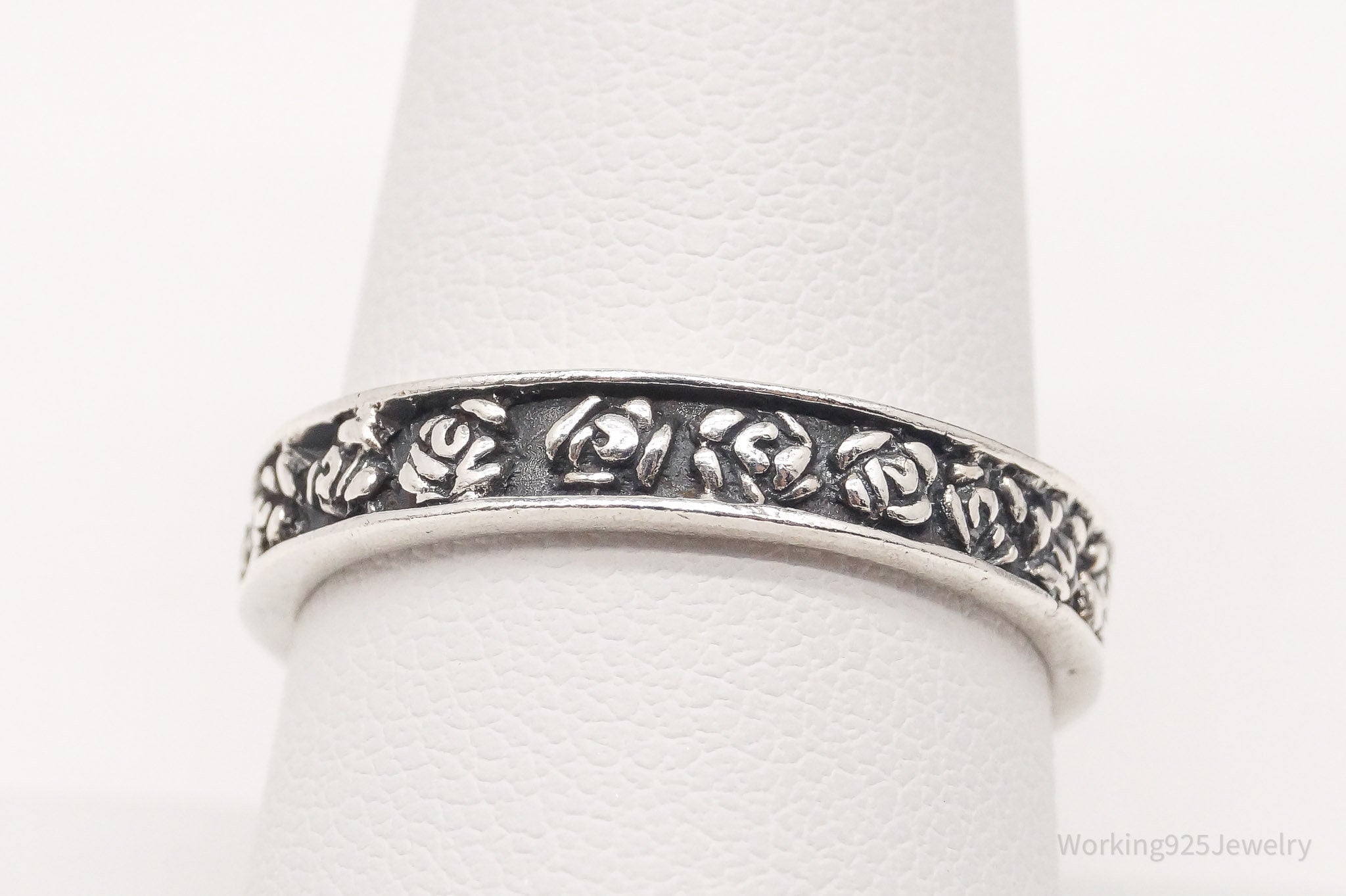 Vintage Sterling Silver Roses Band Ring - Size 9